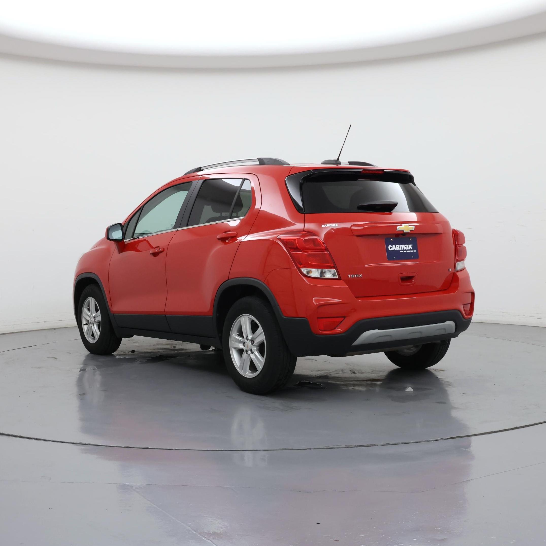 Thumbnail: 2020 Chevrolet Trax - 2
