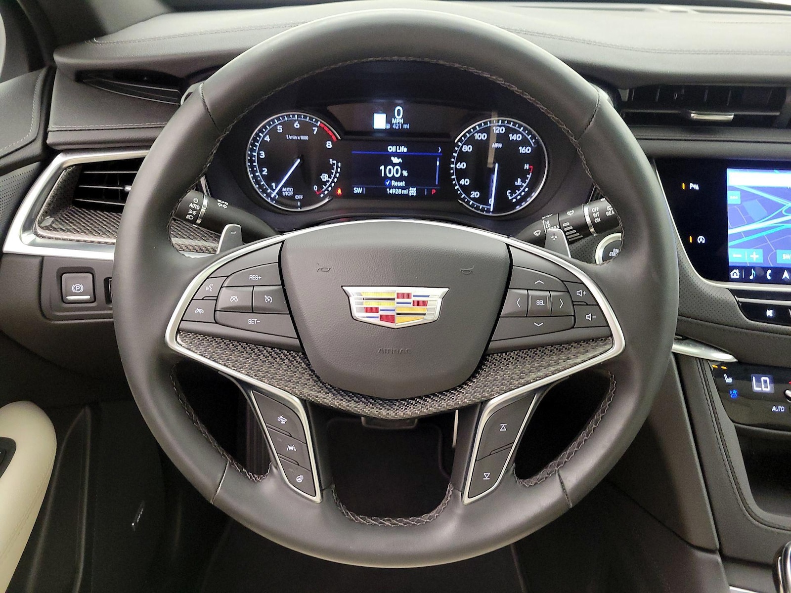 2025 Cadillac XT5 Sport - Photo 11