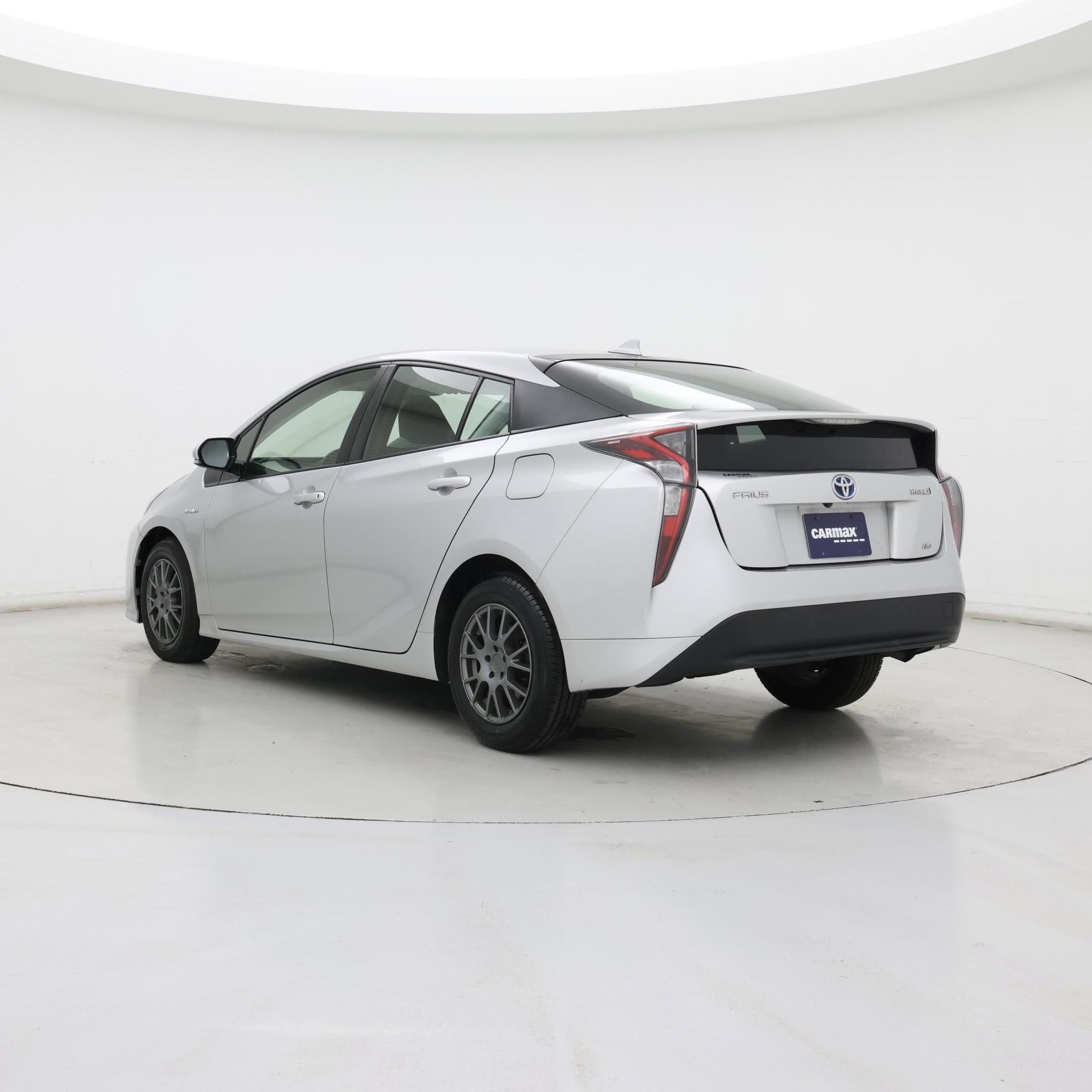 Thumbnail: 2017 Toyota Prius - 2