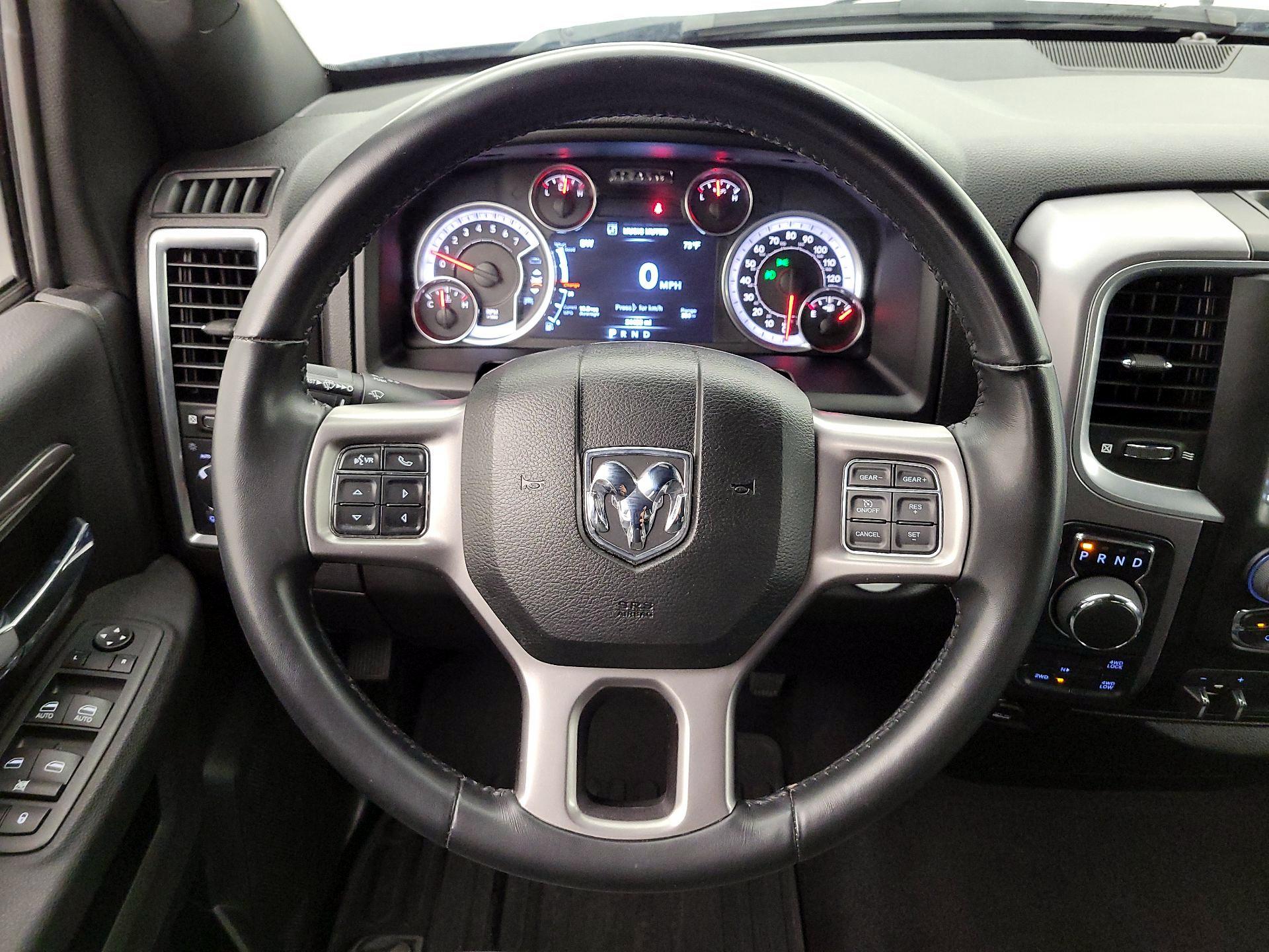 Thumbnail: 2023 RAM 1500 Classic - 10