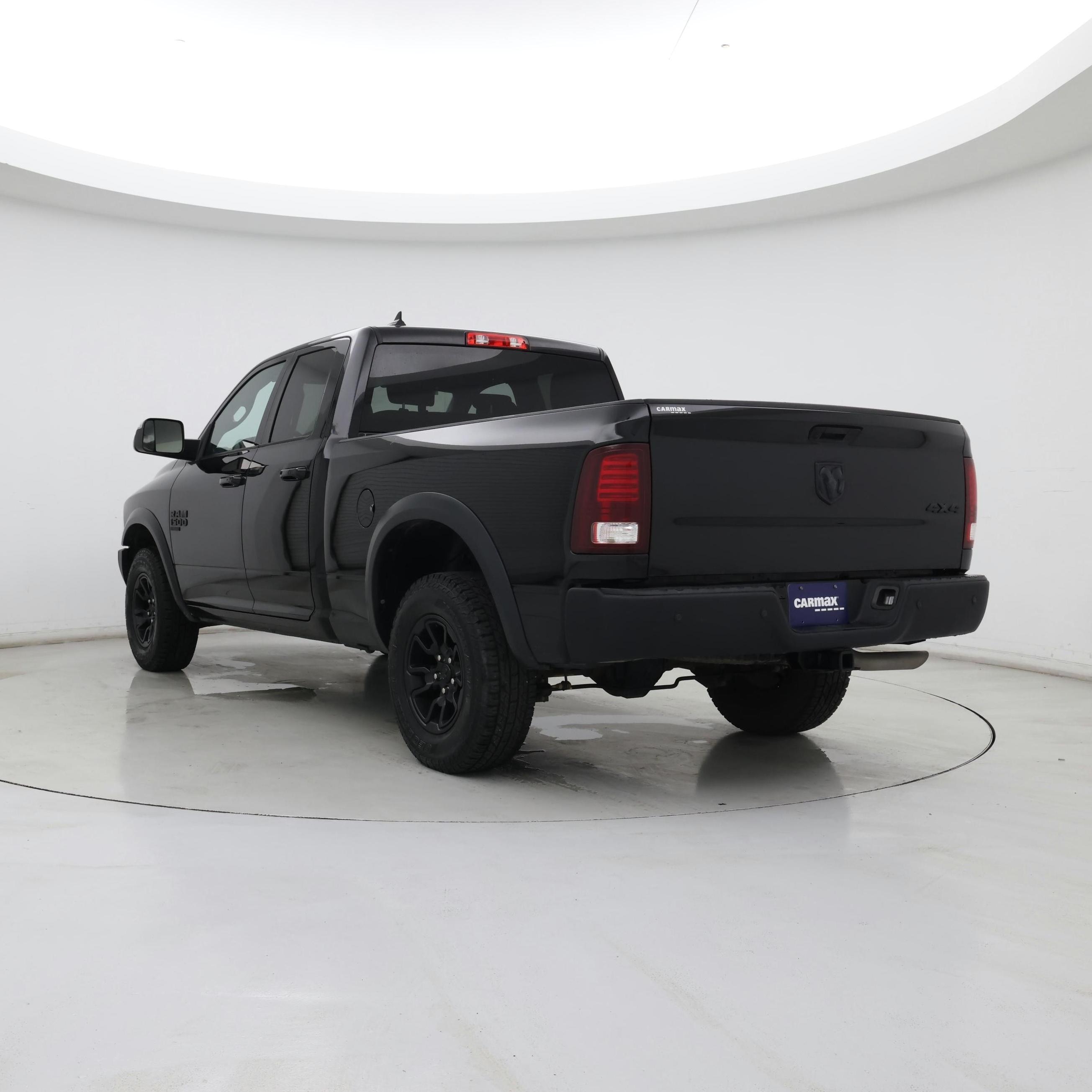 Thumbnail: 2023 RAM 1500 Classic - 2