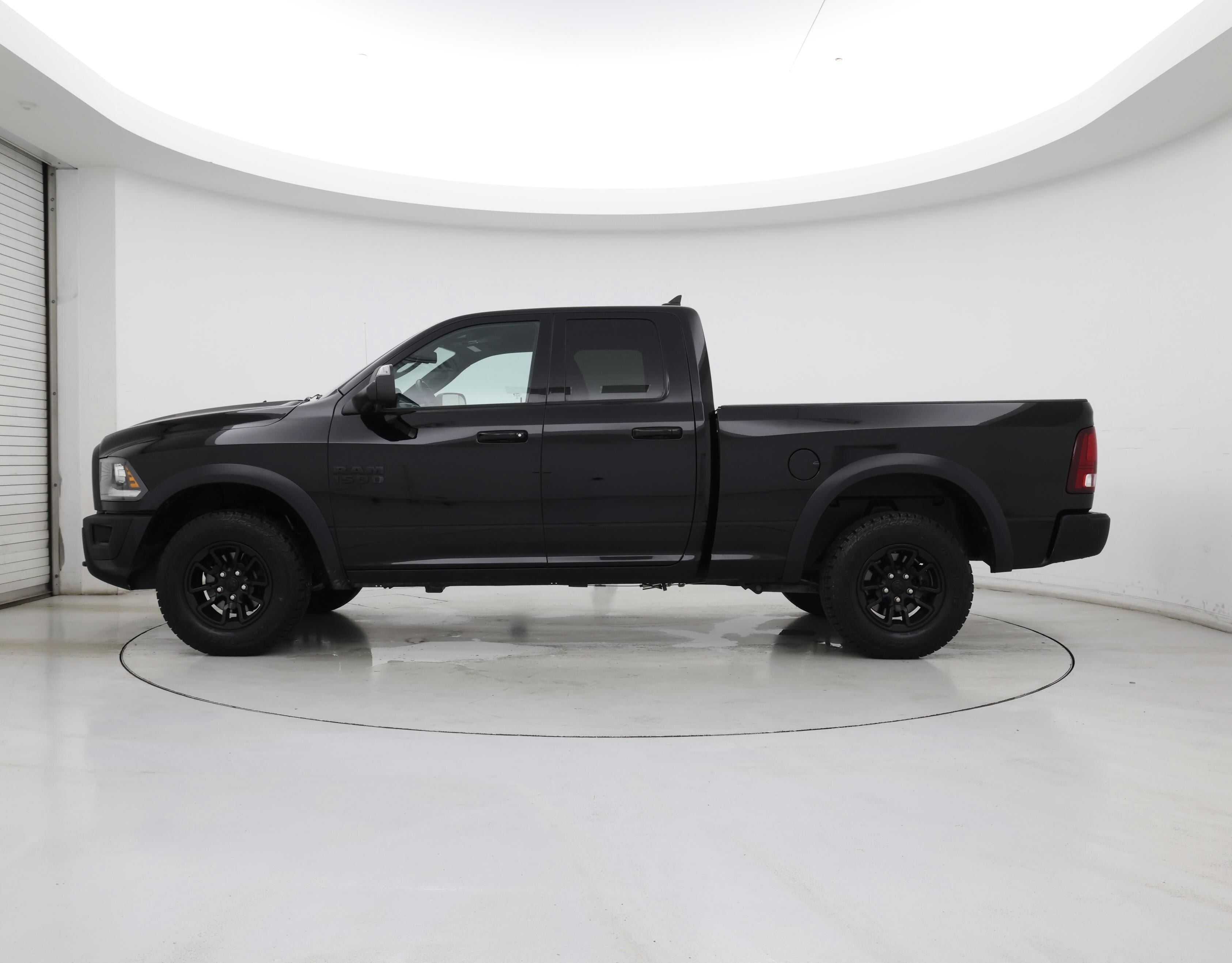 Thumbnail: 2023 RAM 1500 Classic - 3