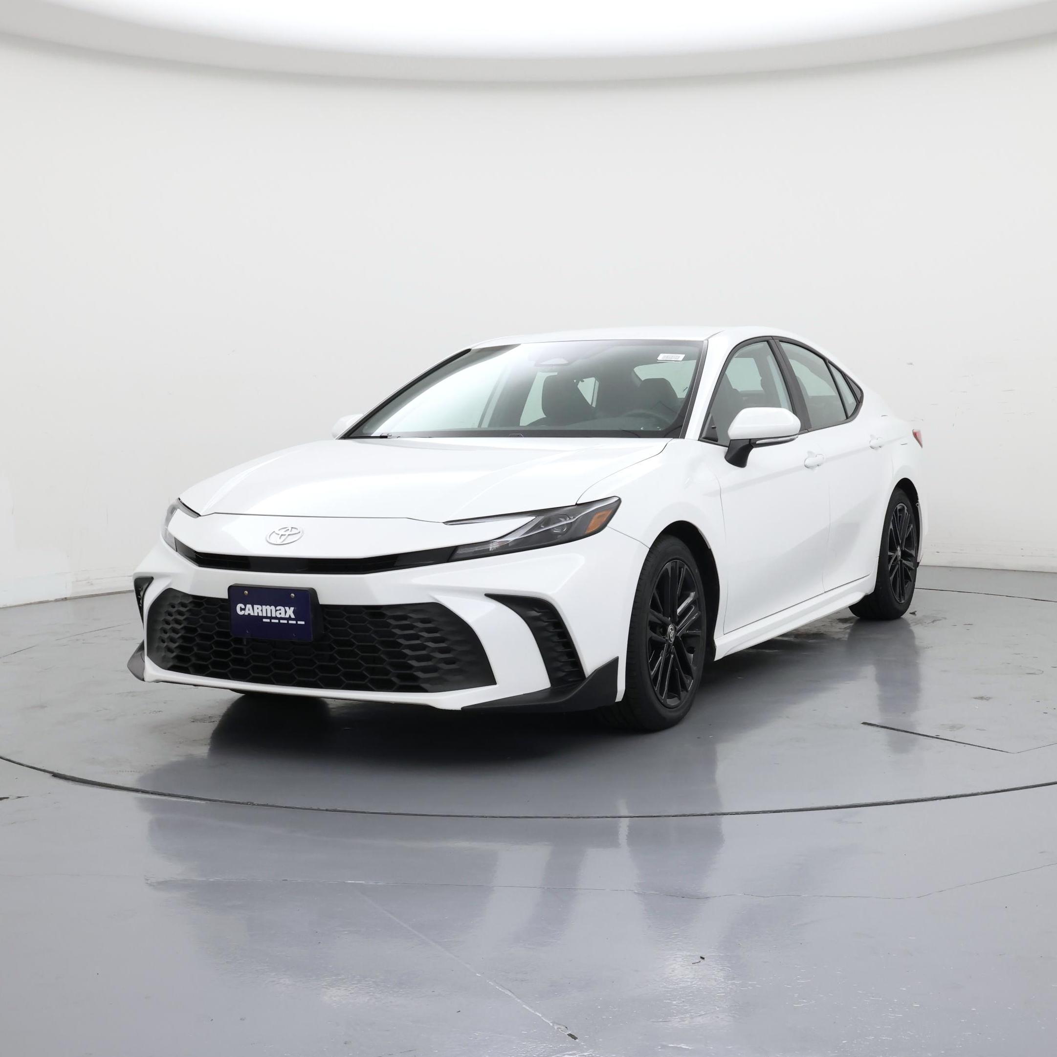 Thumbnail: 2025 Toyota Camry - 4