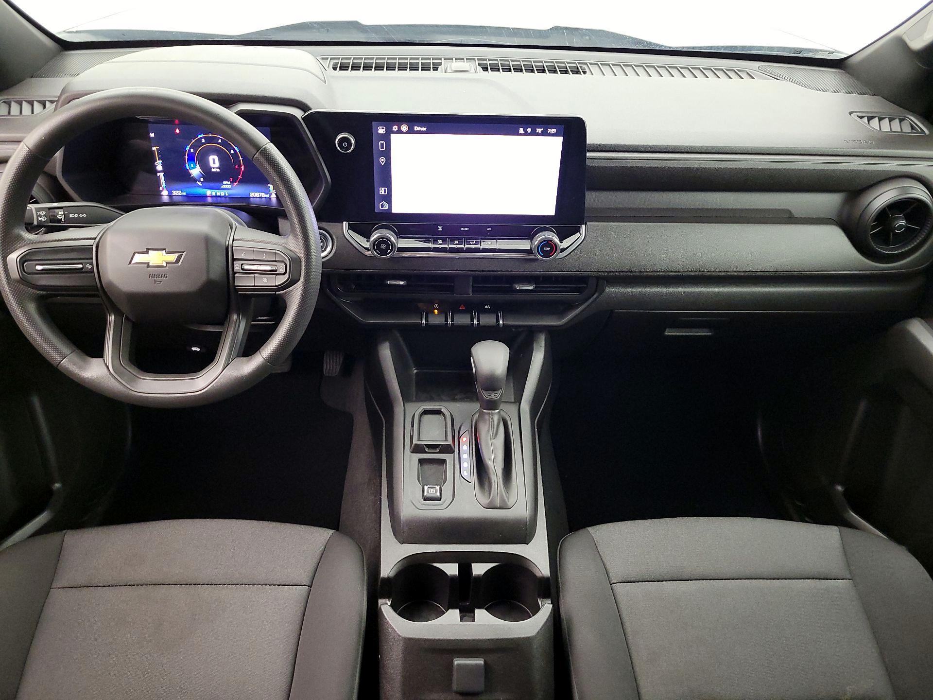 Thumbnail: 2023 Chevrolet Colorado - 9