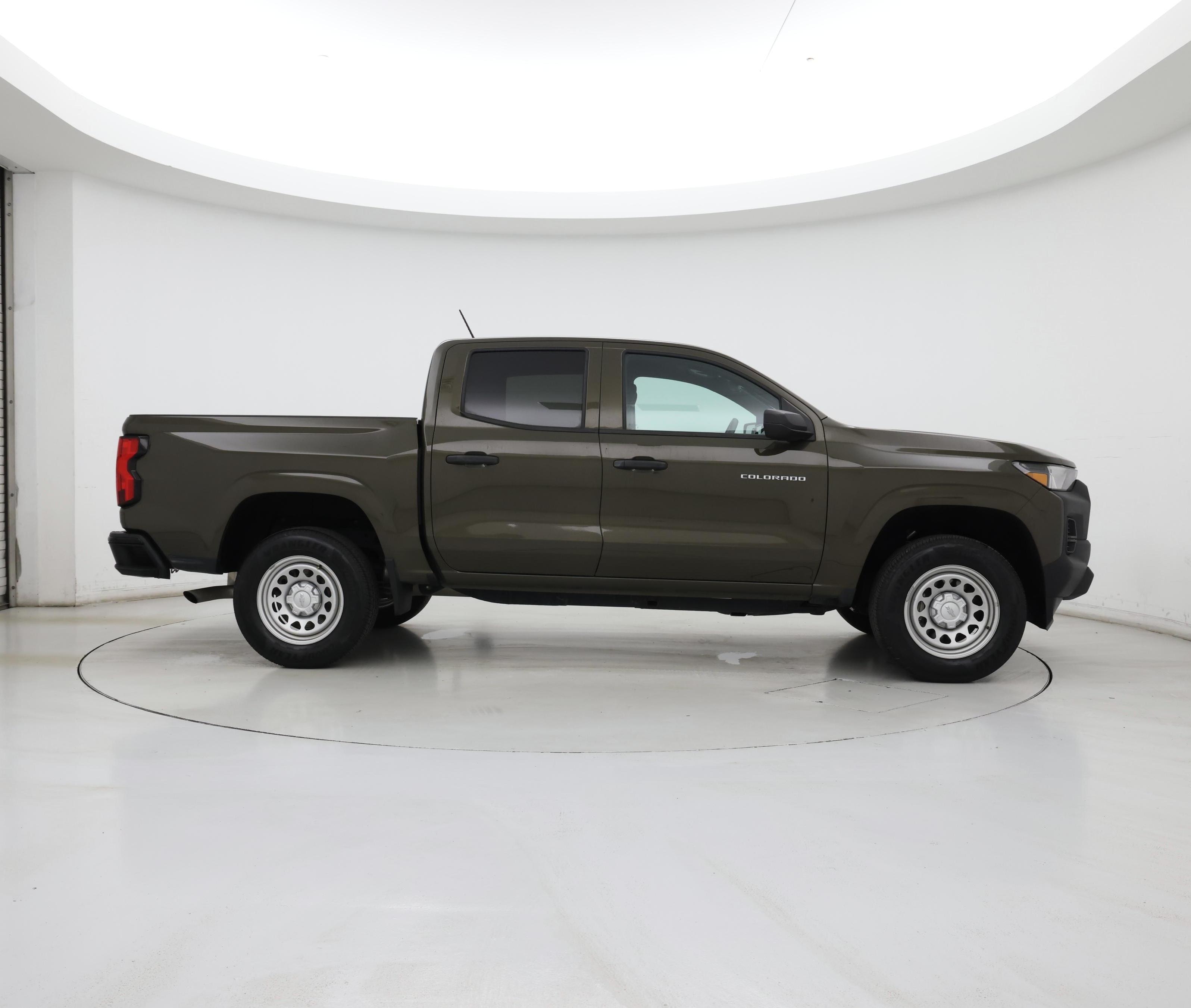 Thumbnail: 2023 Chevrolet Colorado - 7