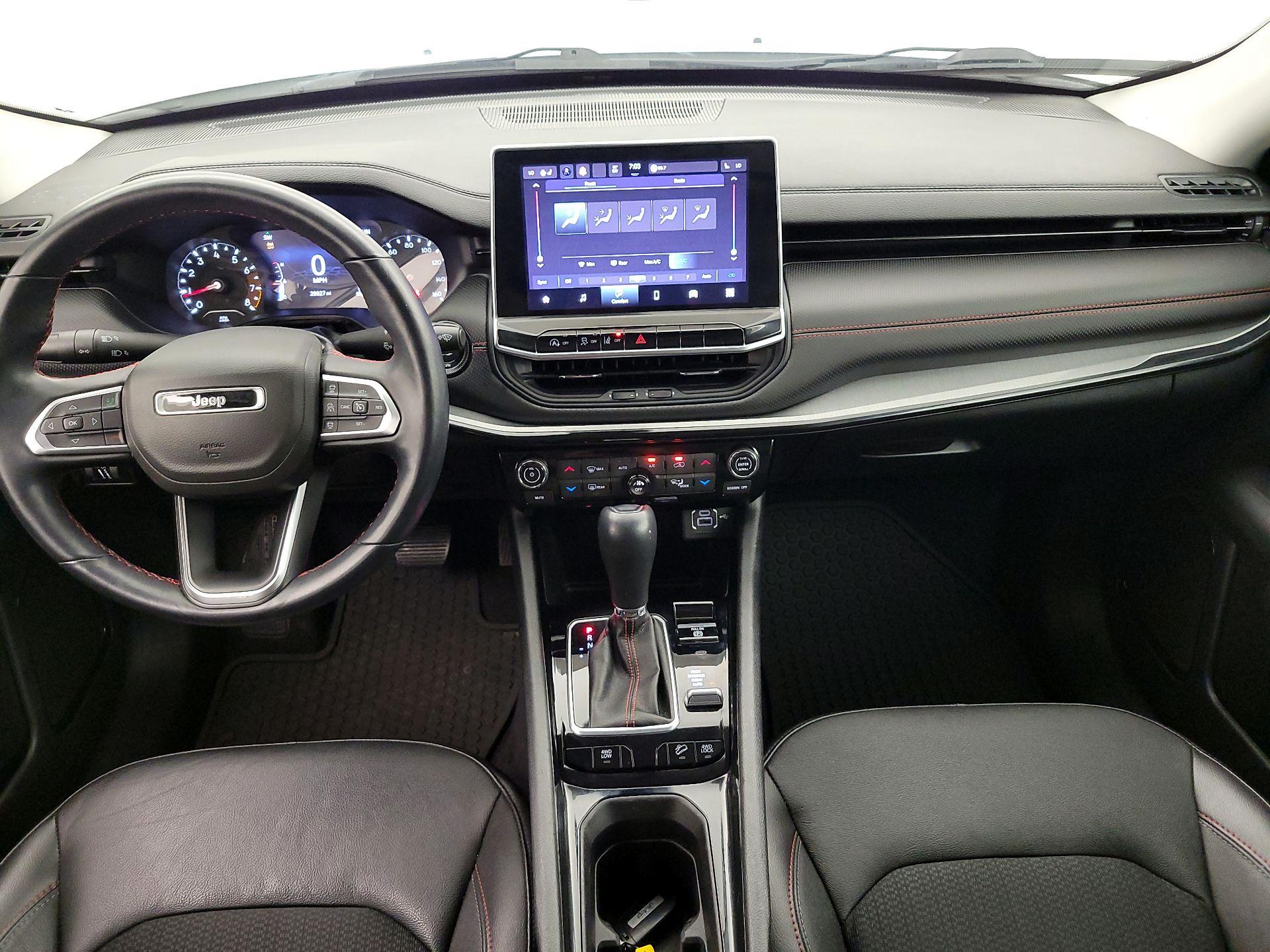 Thumbnail: 2022 Jeep Compass - 9