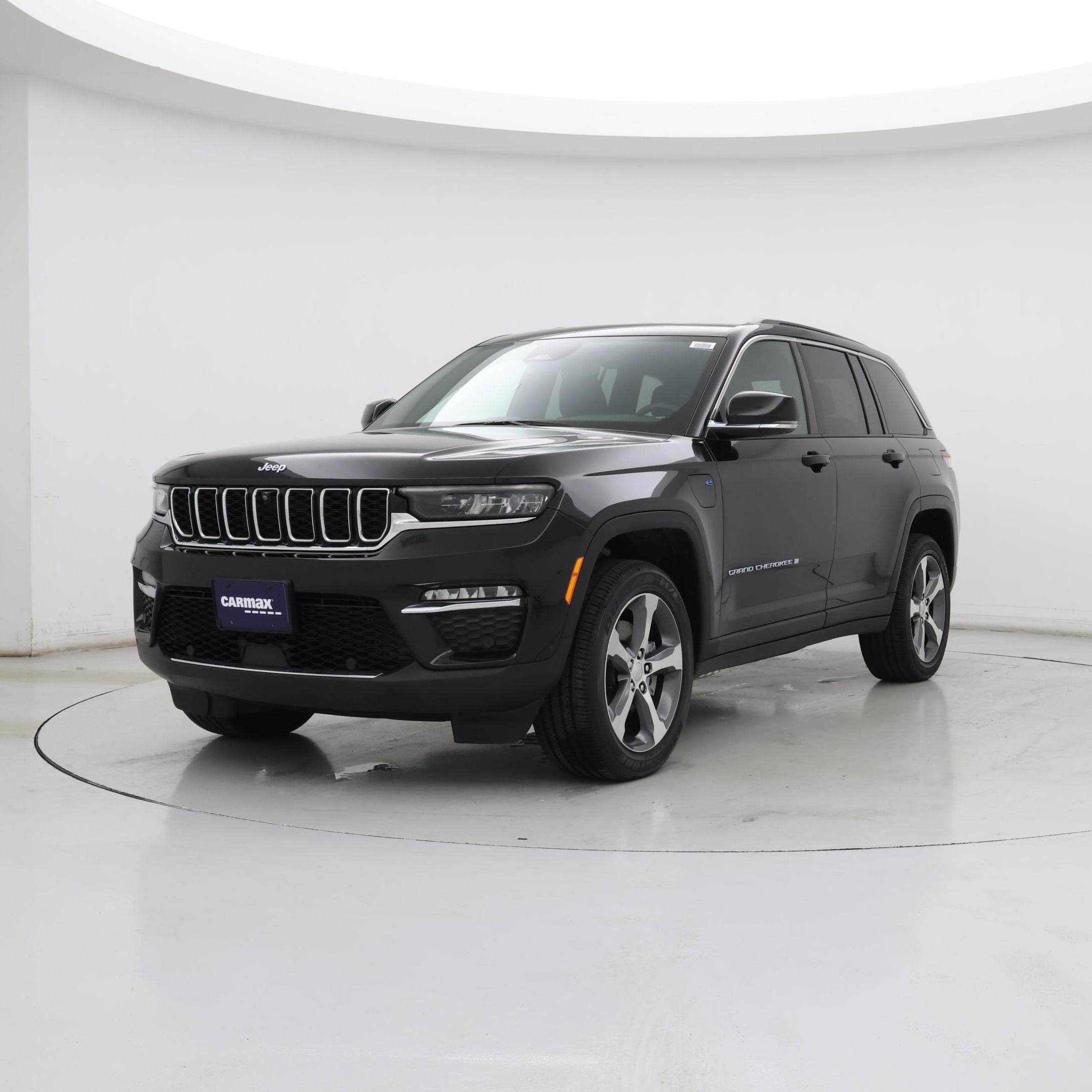 Thumbnail: 2024 Jeep Grand Cherokee - 4