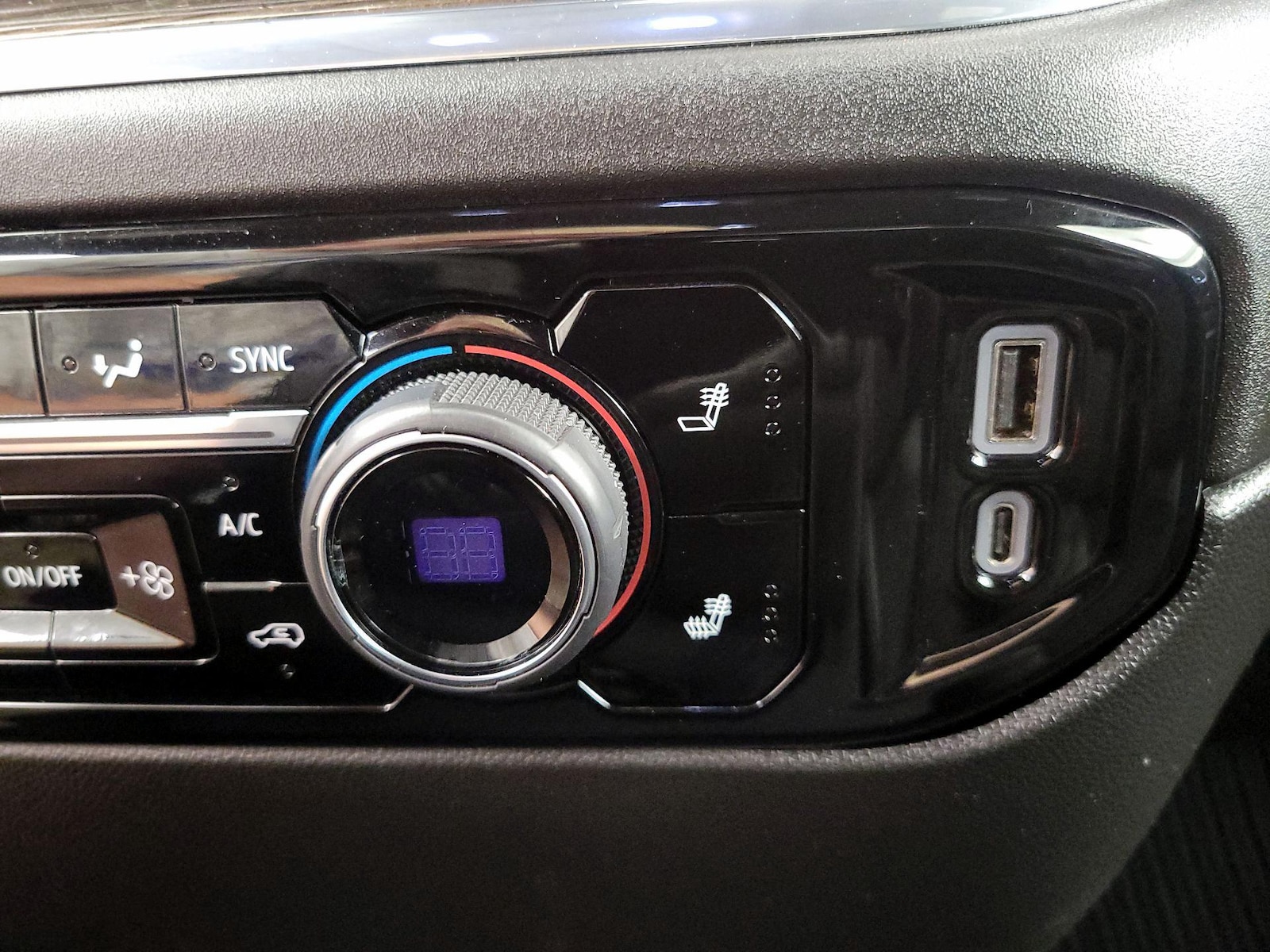 2024 Chevrolet Silverado 1500 LT - Photo 20