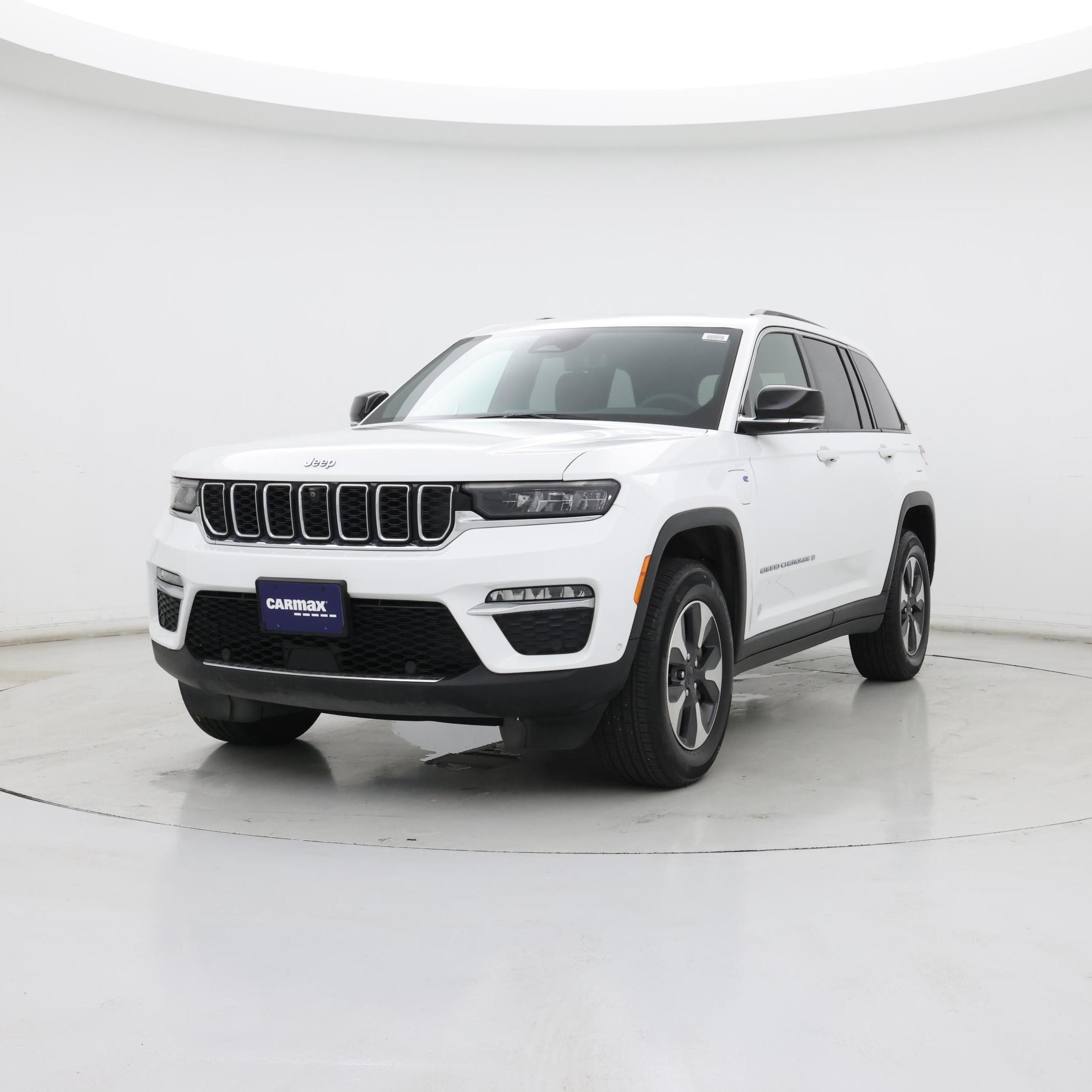 Thumbnail: 2024 Jeep Grand Cherokee - 4