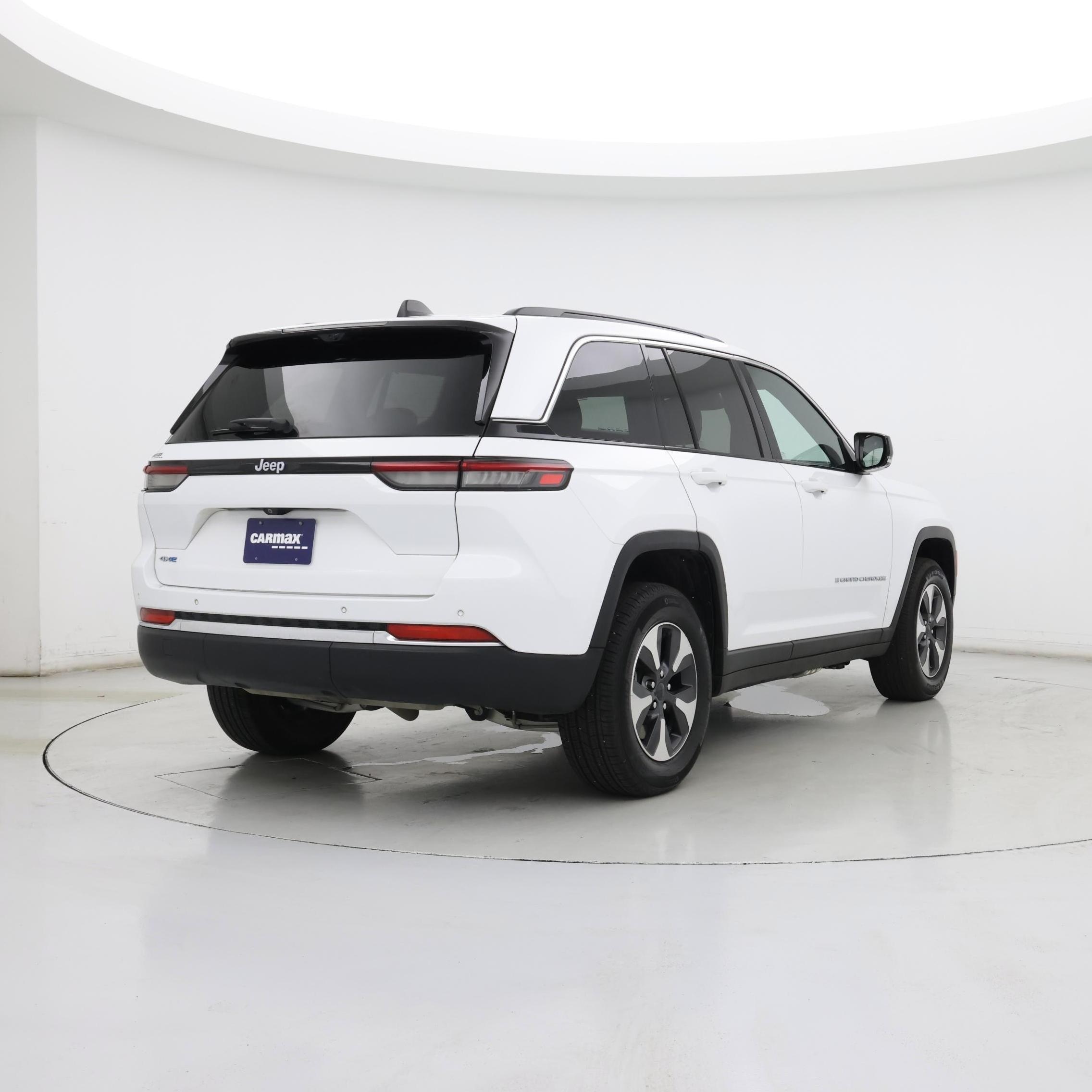 Thumbnail: 2024 Jeep Grand Cherokee - 8