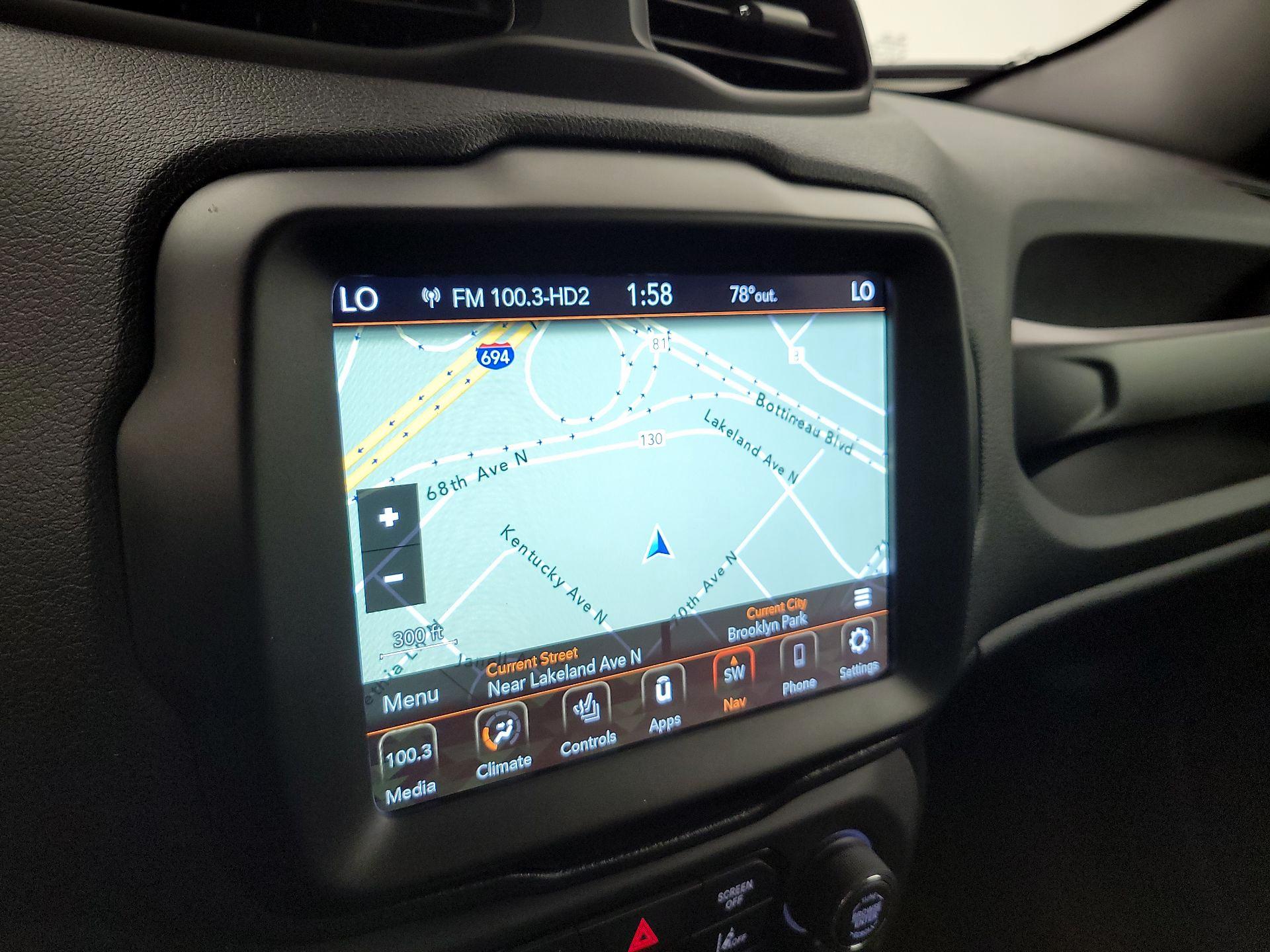 Thumbnail: 2022 Jeep Renegade - 14