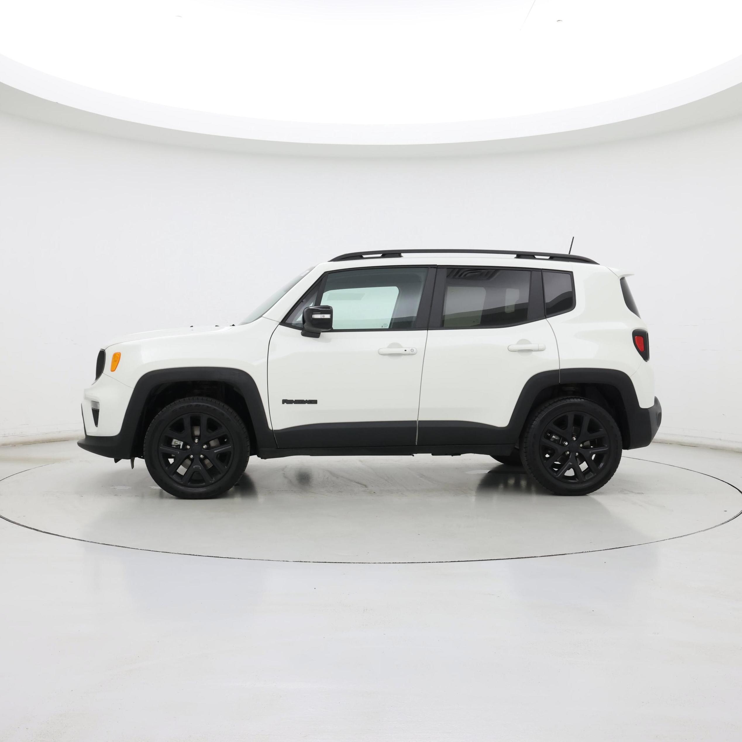 Thumbnail: 2022 Jeep Renegade - 3