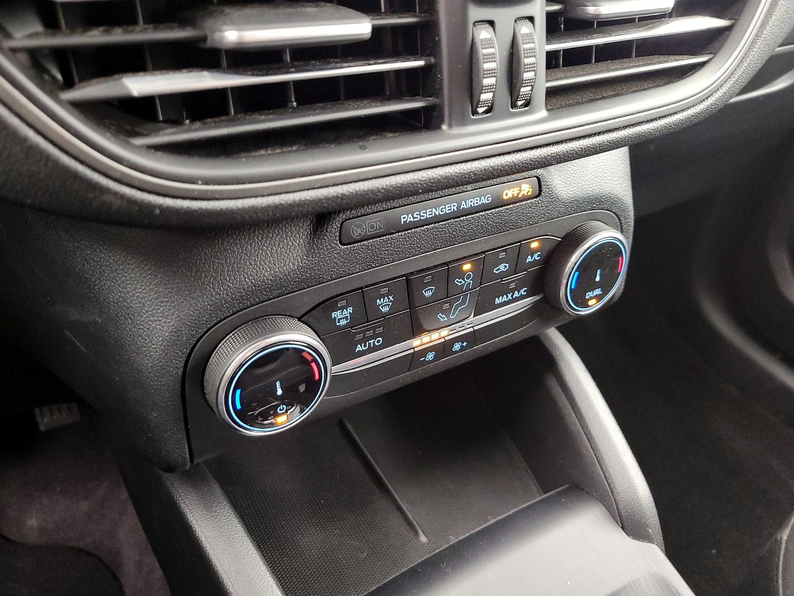 2025 Ford Escape Active - Photo 17