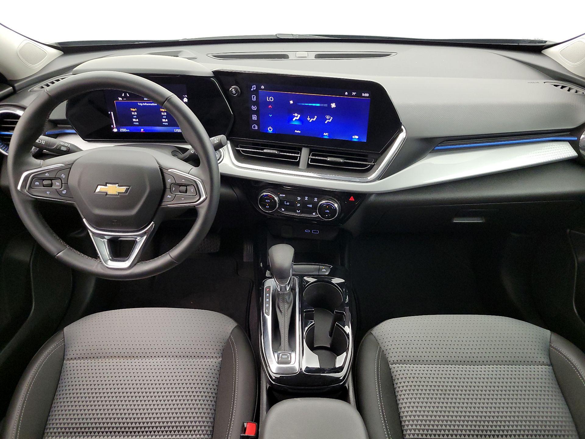 Thumbnail: 2025 Chevrolet Trax - 9