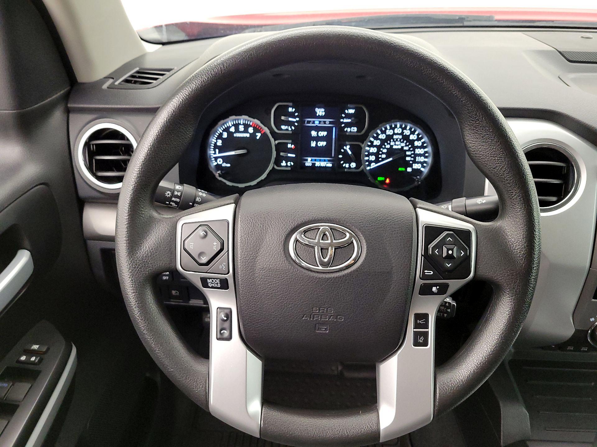 Thumbnail: 2021 Toyota Tundra - 10
