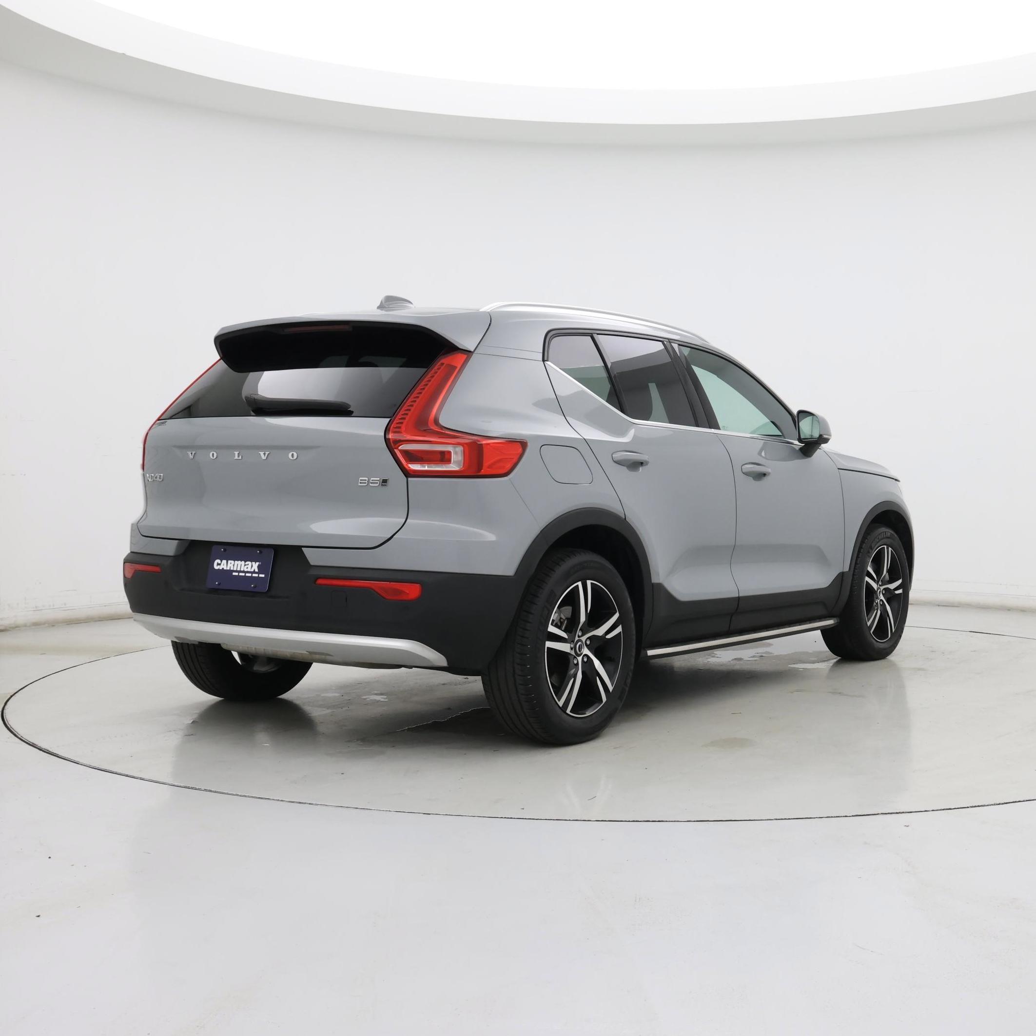 Thumbnail: 2024 Volvo XC40 - 8