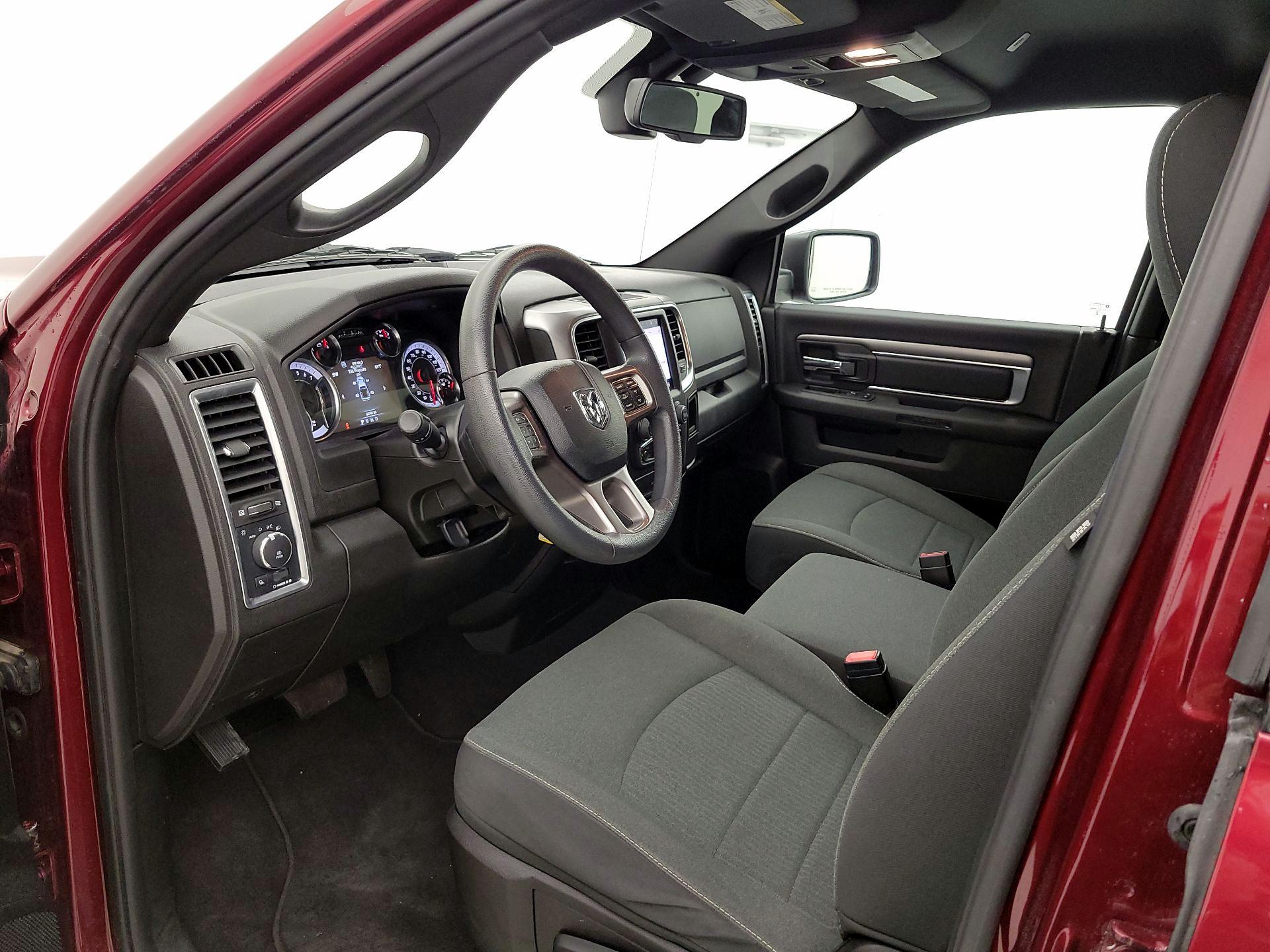 Thumbnail: 2022 RAM 1500 Classic - 11