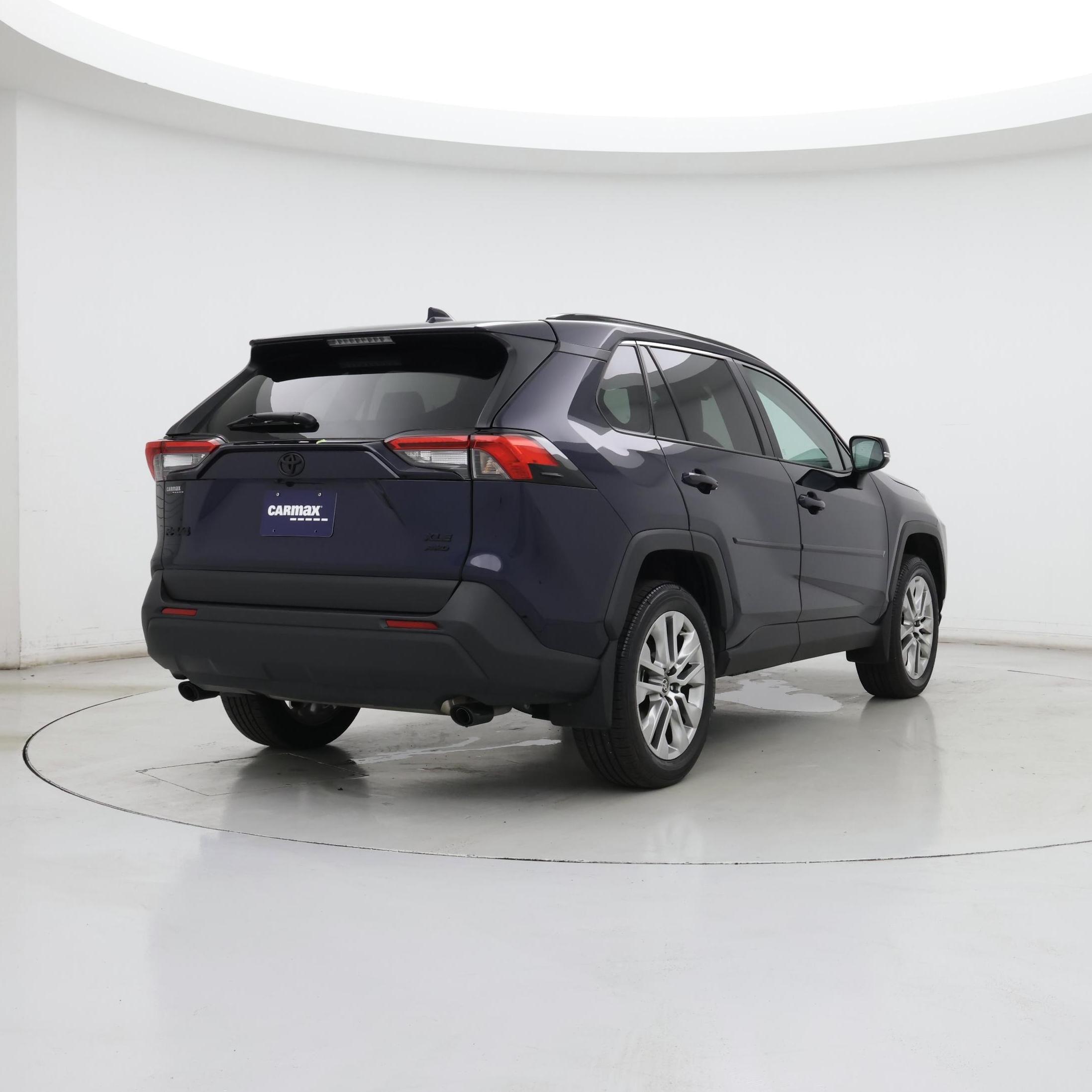 Thumbnail: 2025 Toyota RAV4 - 8