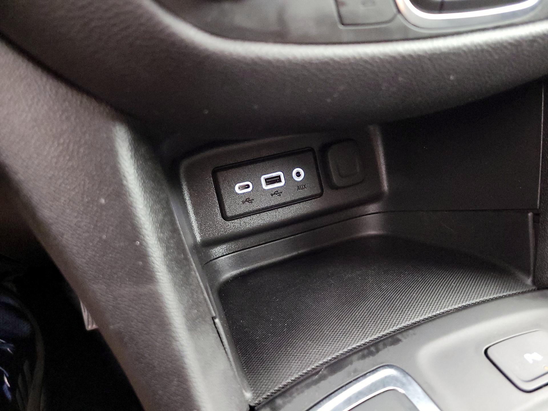 Thumbnail: 2024 Chevrolet Equinox - 19