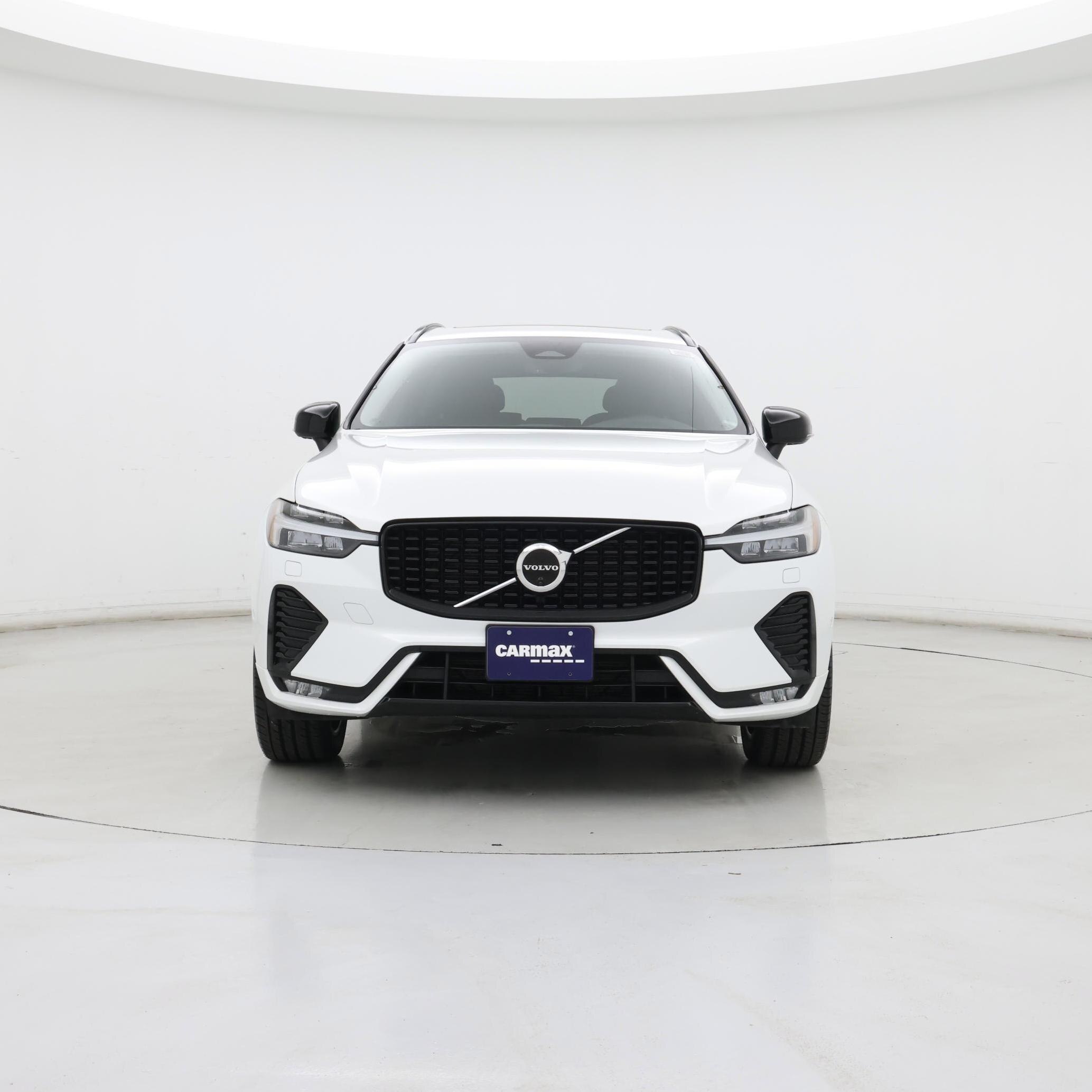 Thumbnail: 2023 Volvo XC60 - 5