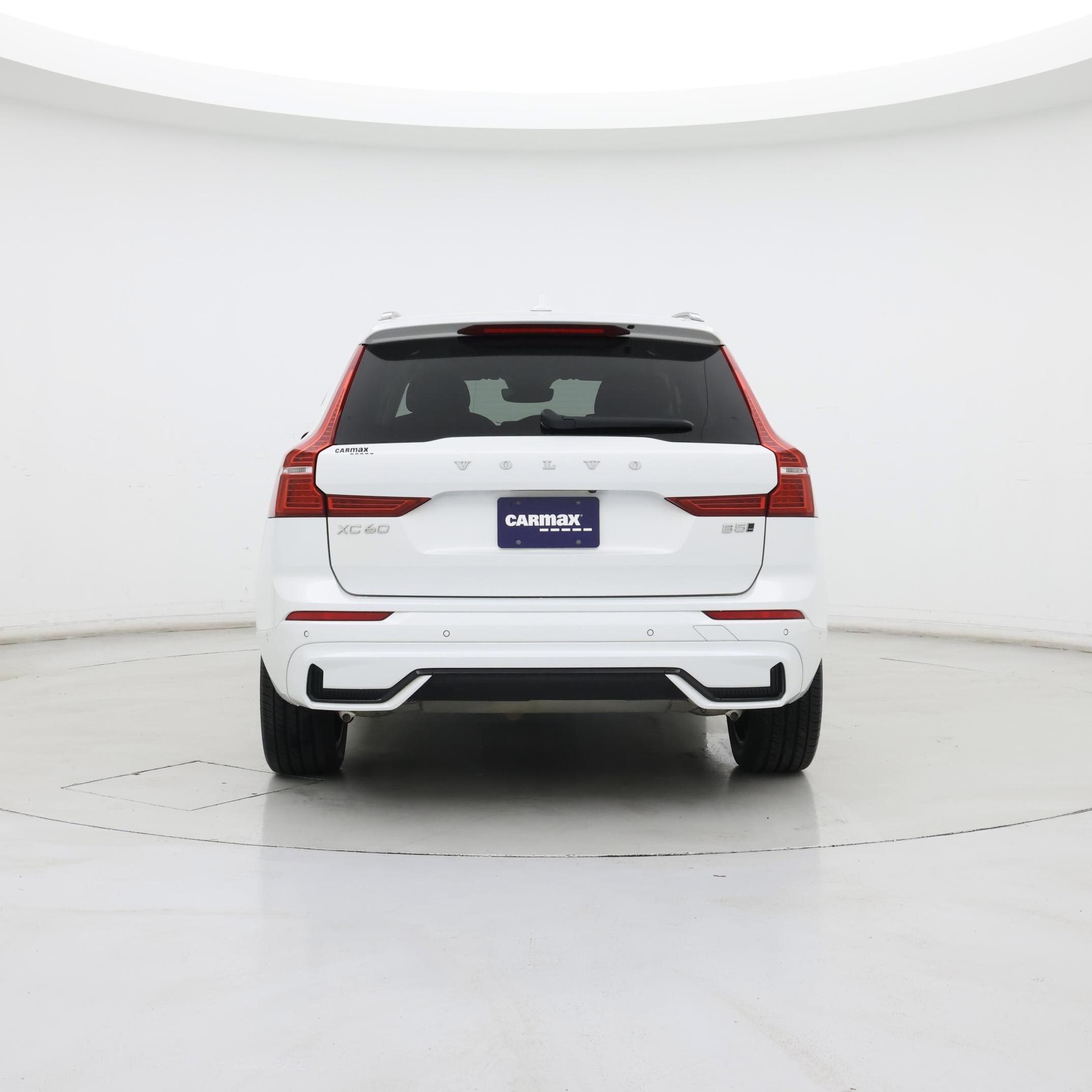 Thumbnail: 2023 Volvo XC60 - 6