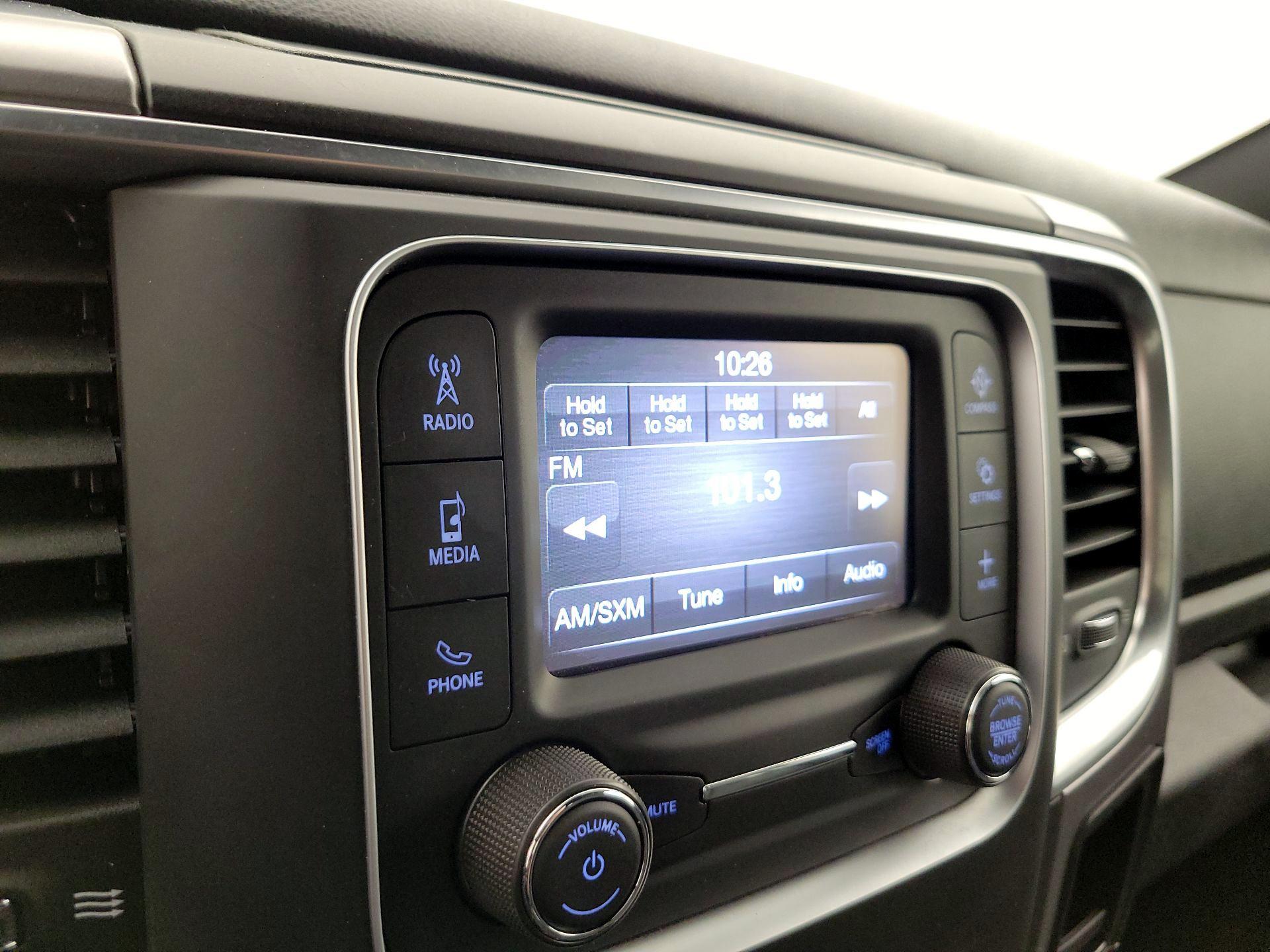 Thumbnail: 2022 RAM 1500 Classic - 15