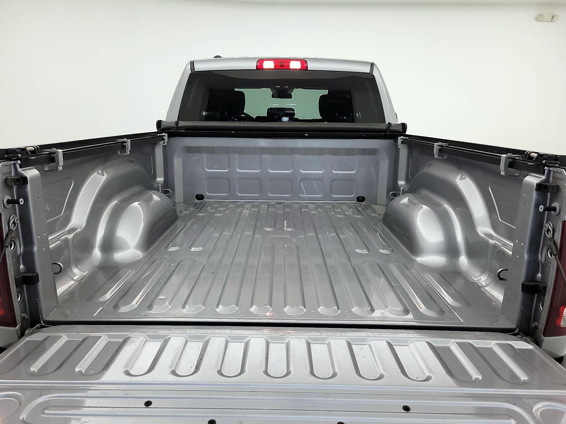 Thumbnail: 2022 RAM 1500 Classic - 20