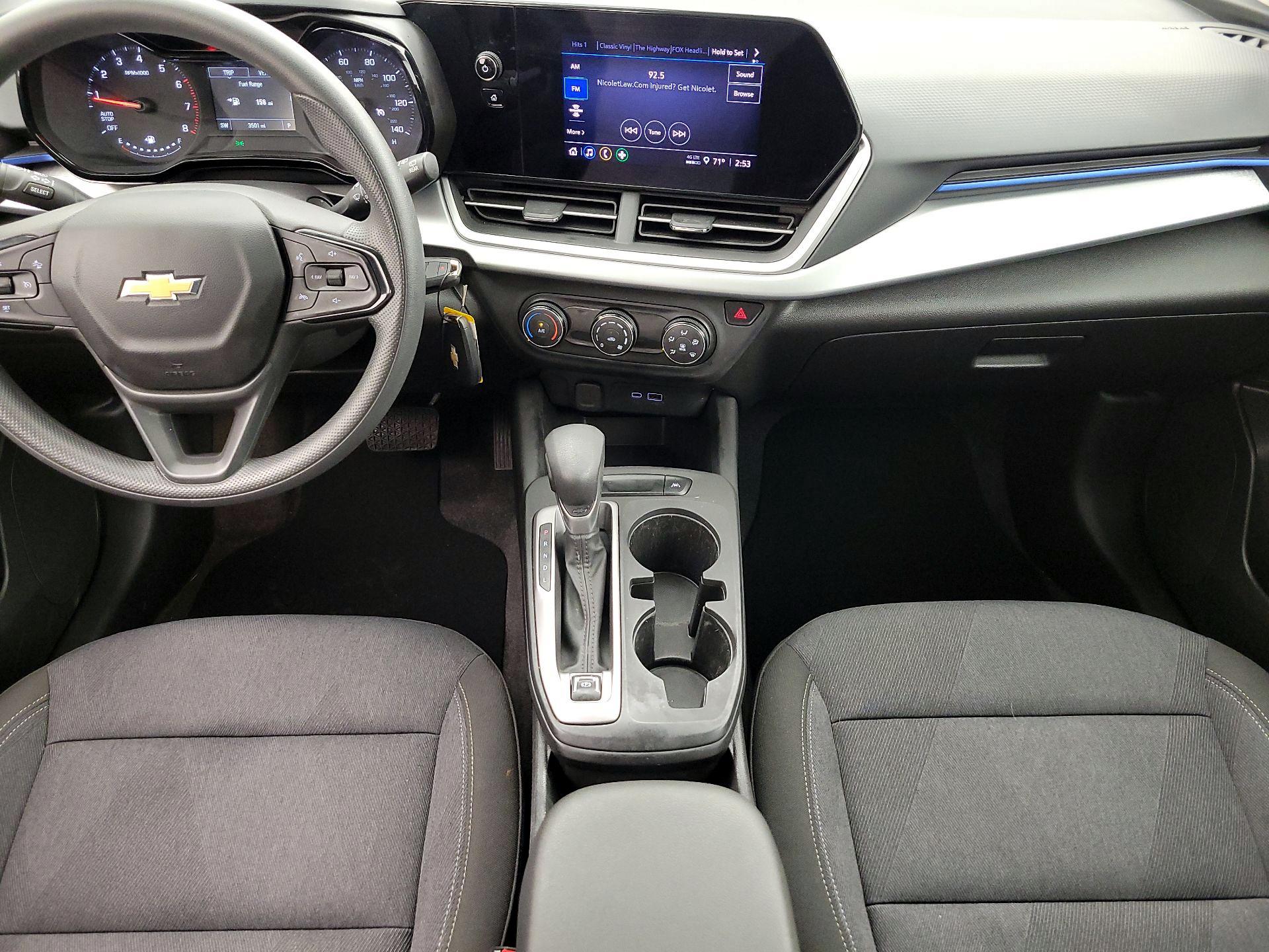 Thumbnail: 2024 Chevrolet Trax - 18