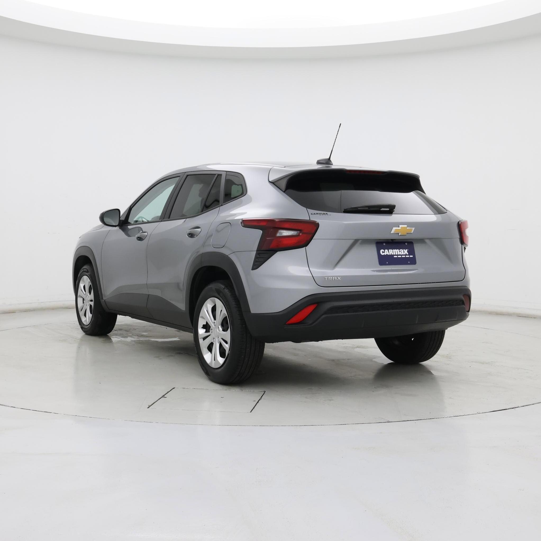 Thumbnail: 2024 Chevrolet Trax - 2