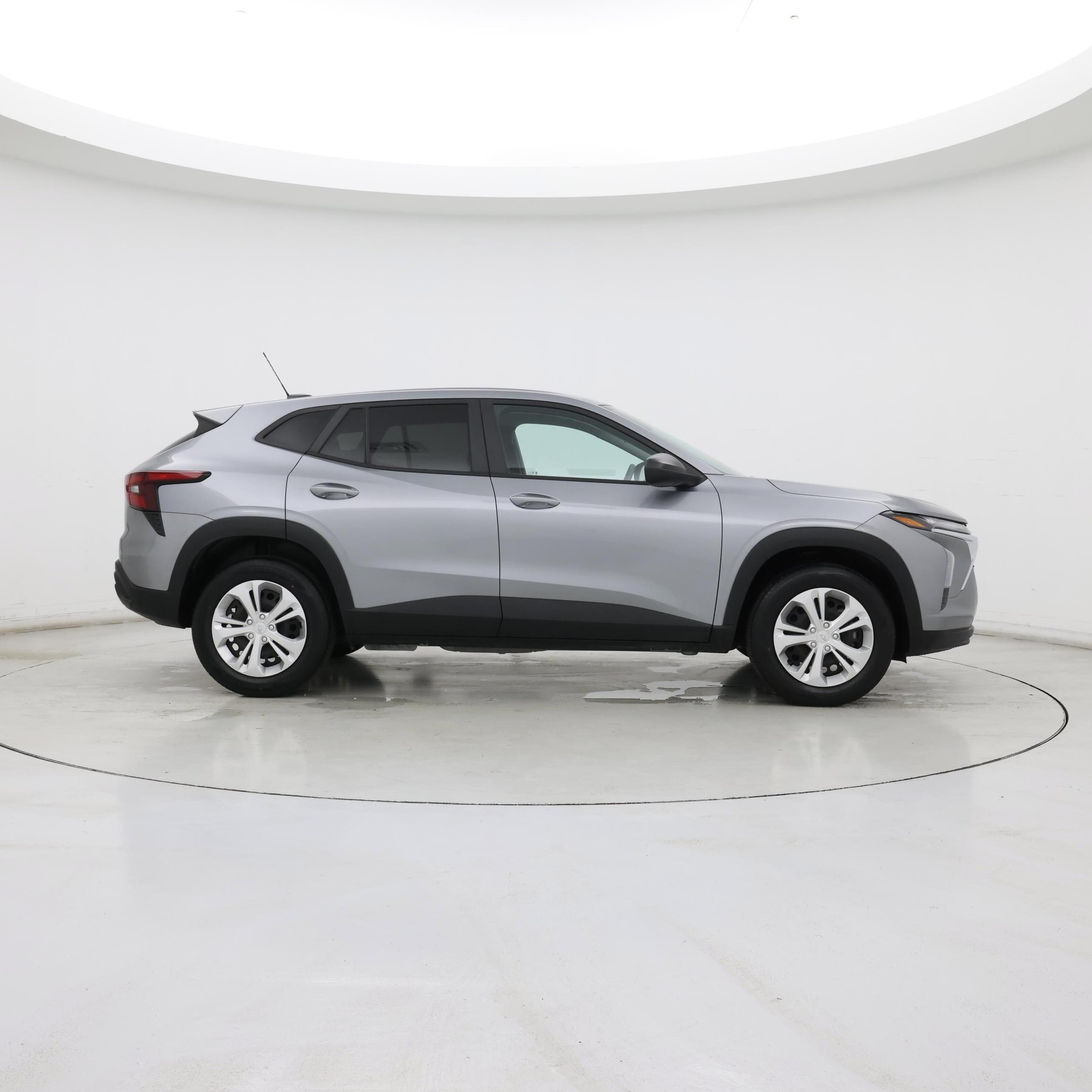 Thumbnail: 2024 Chevrolet Trax - 7