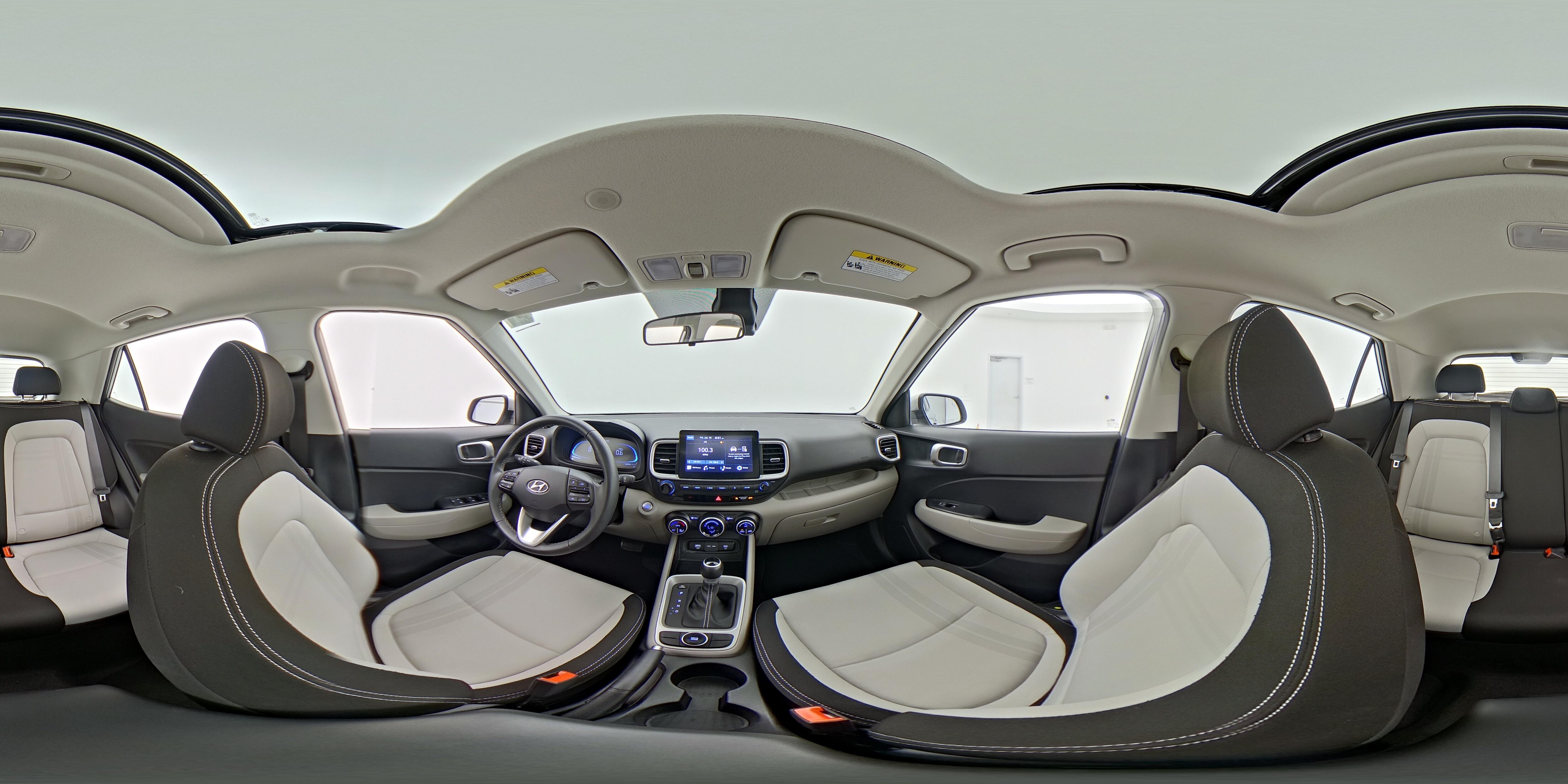 2025 Hyundai Venue SEL - Photo 25