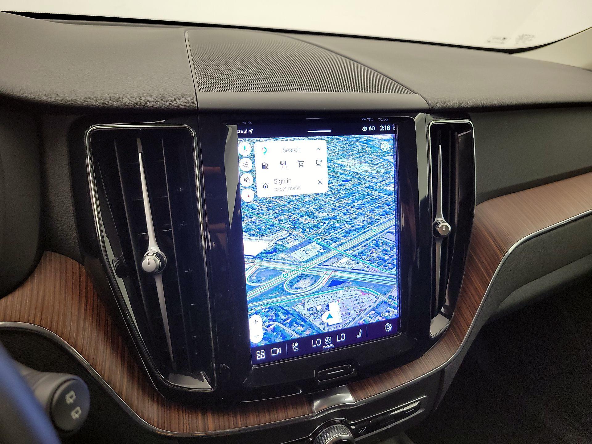 Thumbnail: 2023 Volvo XC60 - 14