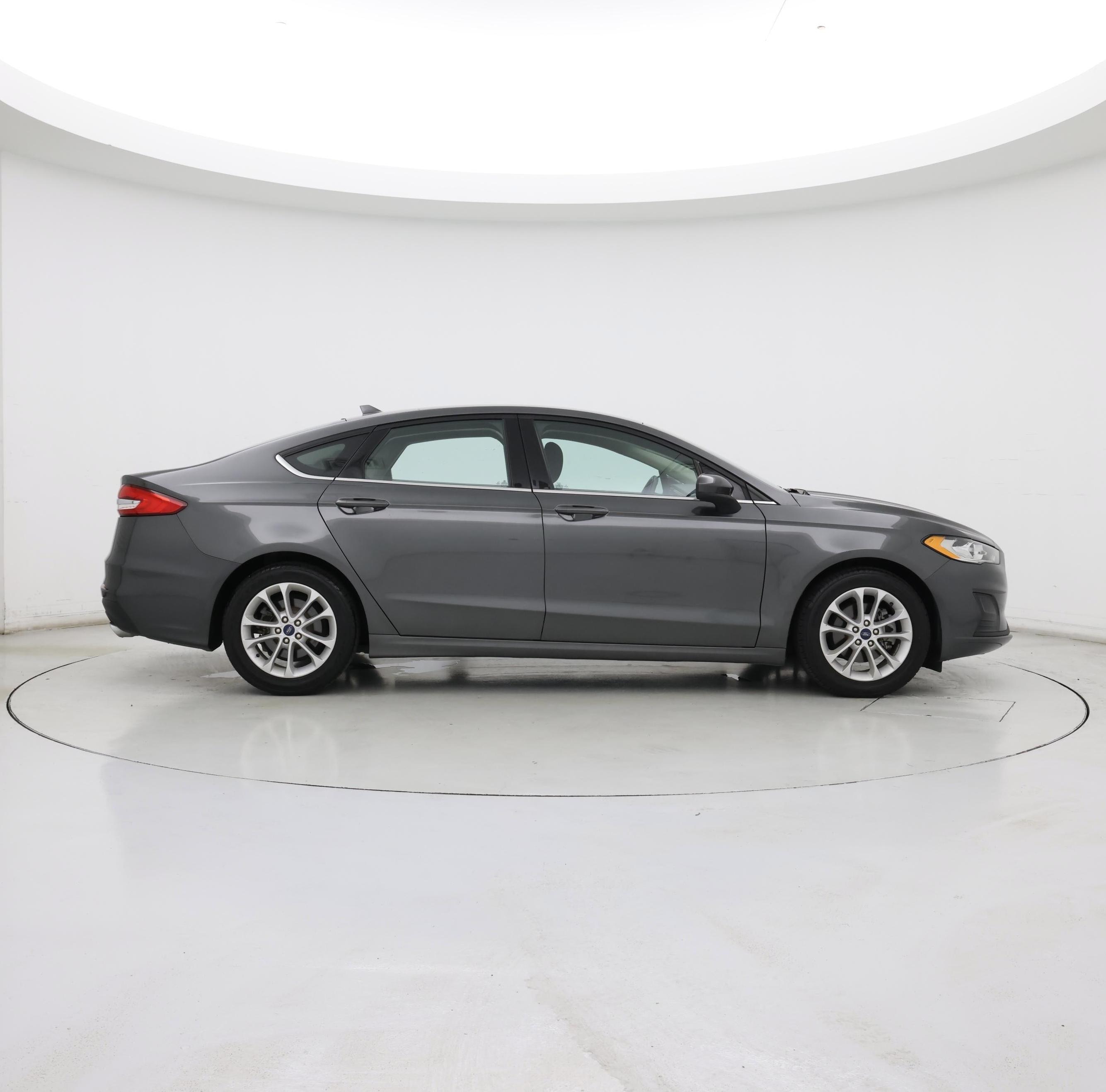 Thumbnail: 2020 Ford Fusion - 7