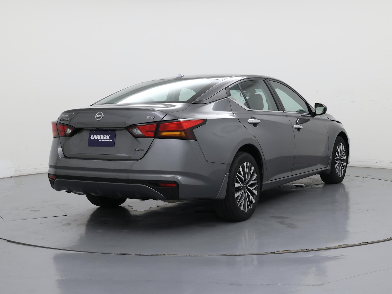 2024 Nissan Altima SV - Photo 9