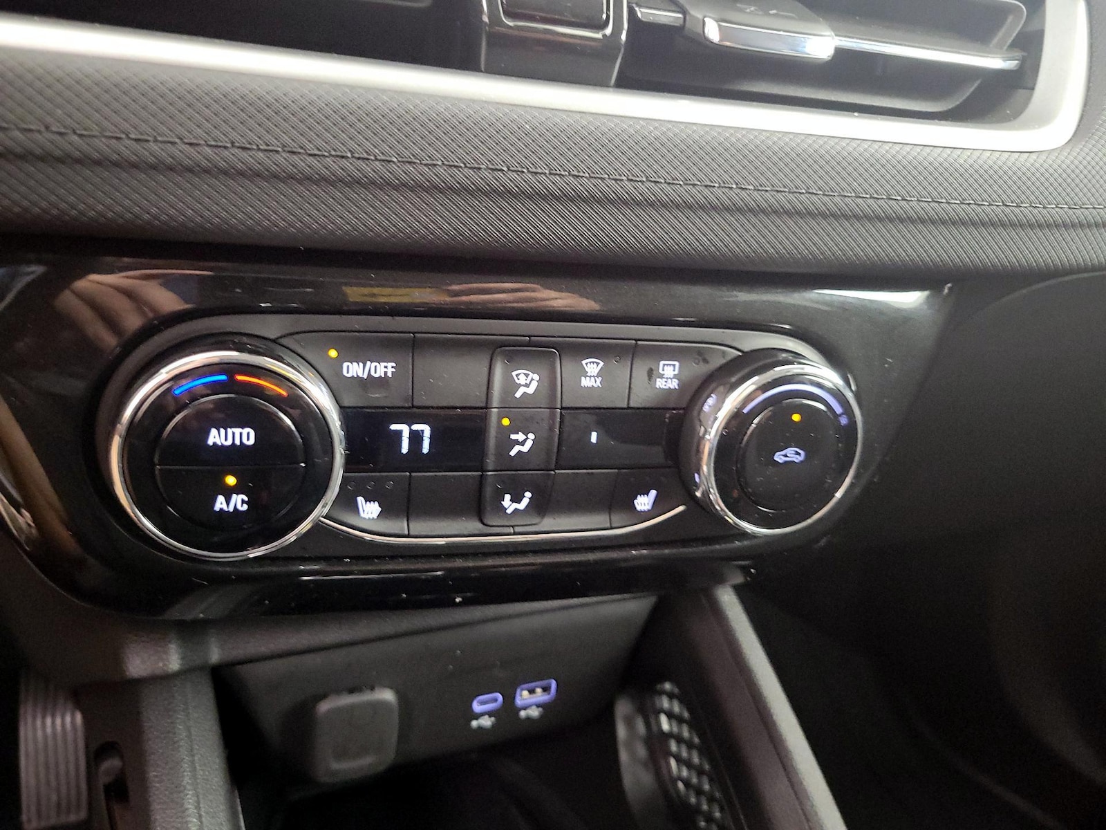 2025 Chevrolet Trailblazer LT - Photo 17