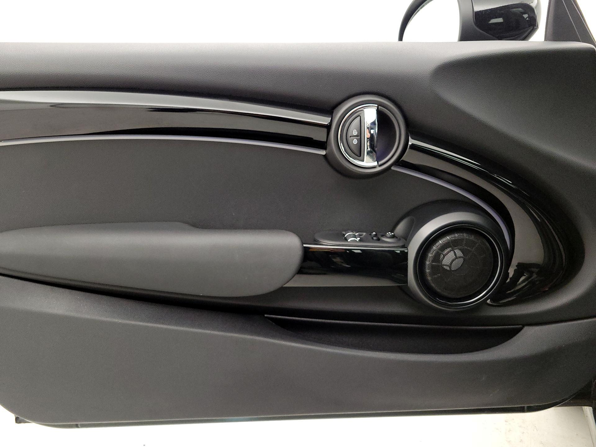 Thumbnail: 2023 MINI Cooper Hardtop - 12