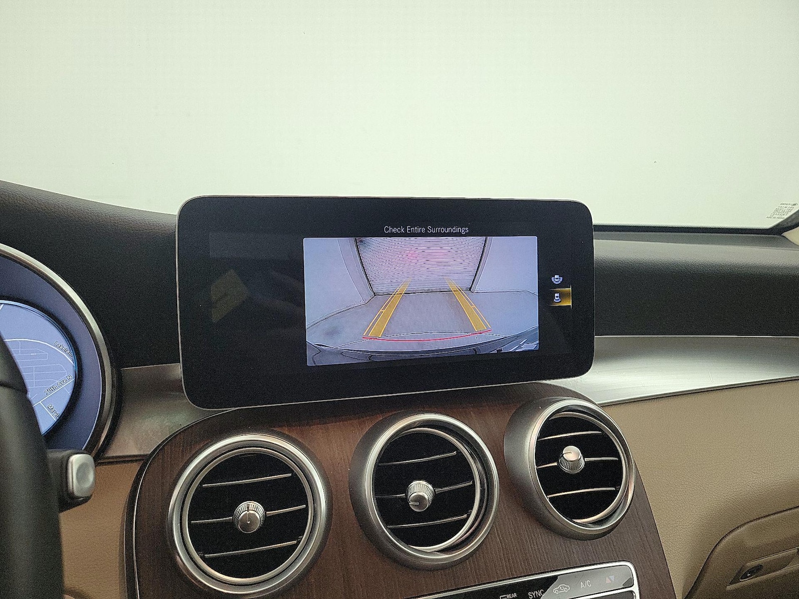 2020 Mercedes-Benz GLC GLC300 - Photo 16