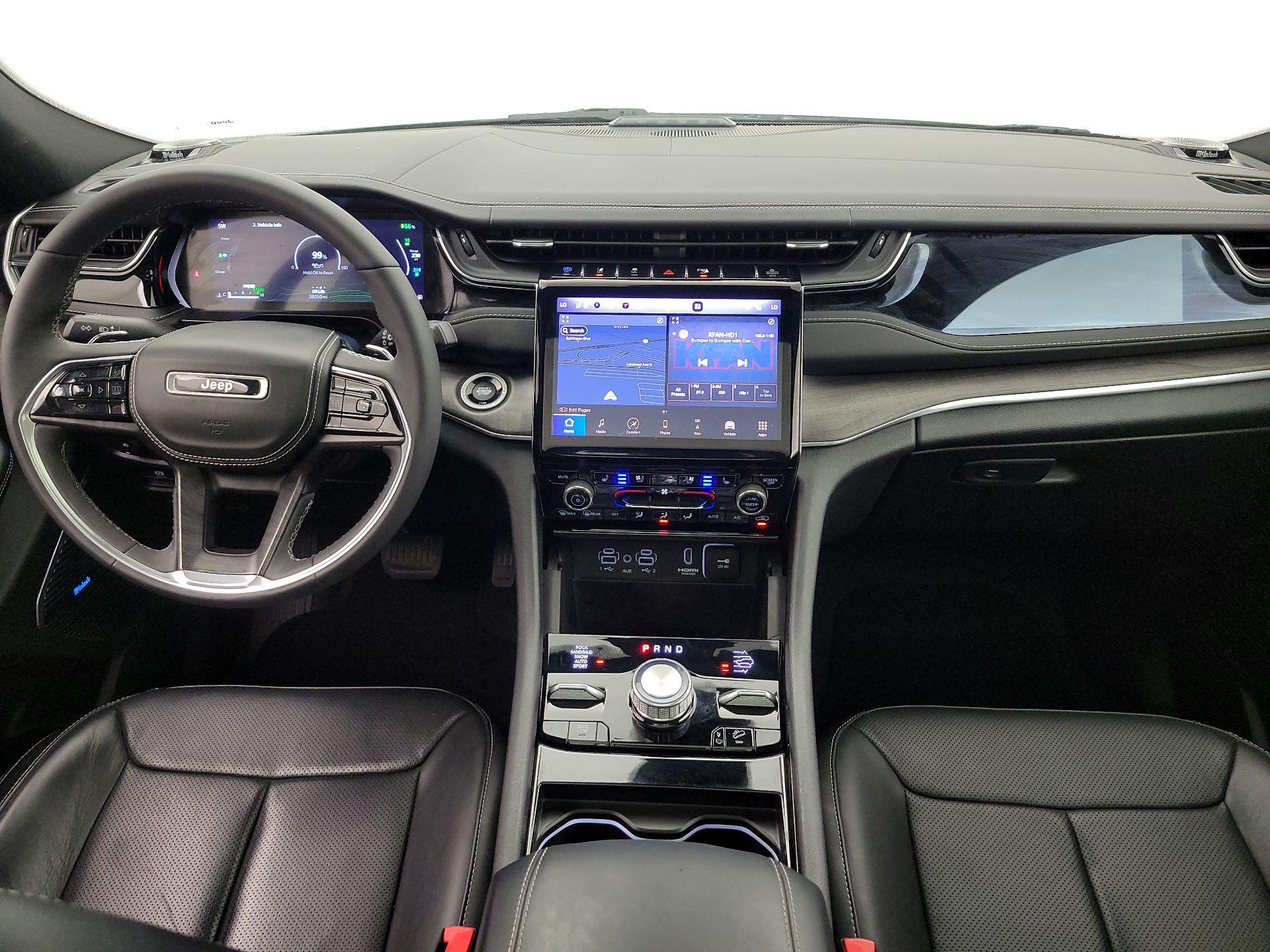 Thumbnail: 2022 Jeep Grand Cherokee - 9