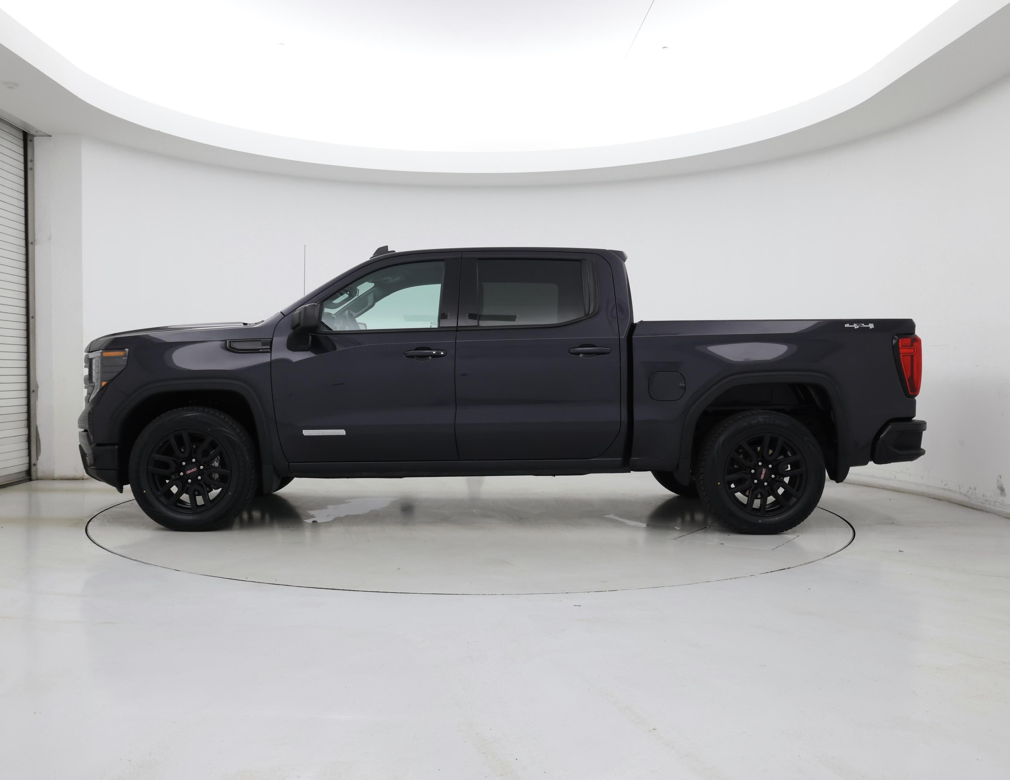 Thumbnail: 2023 GMC Sierra 1500 - 3