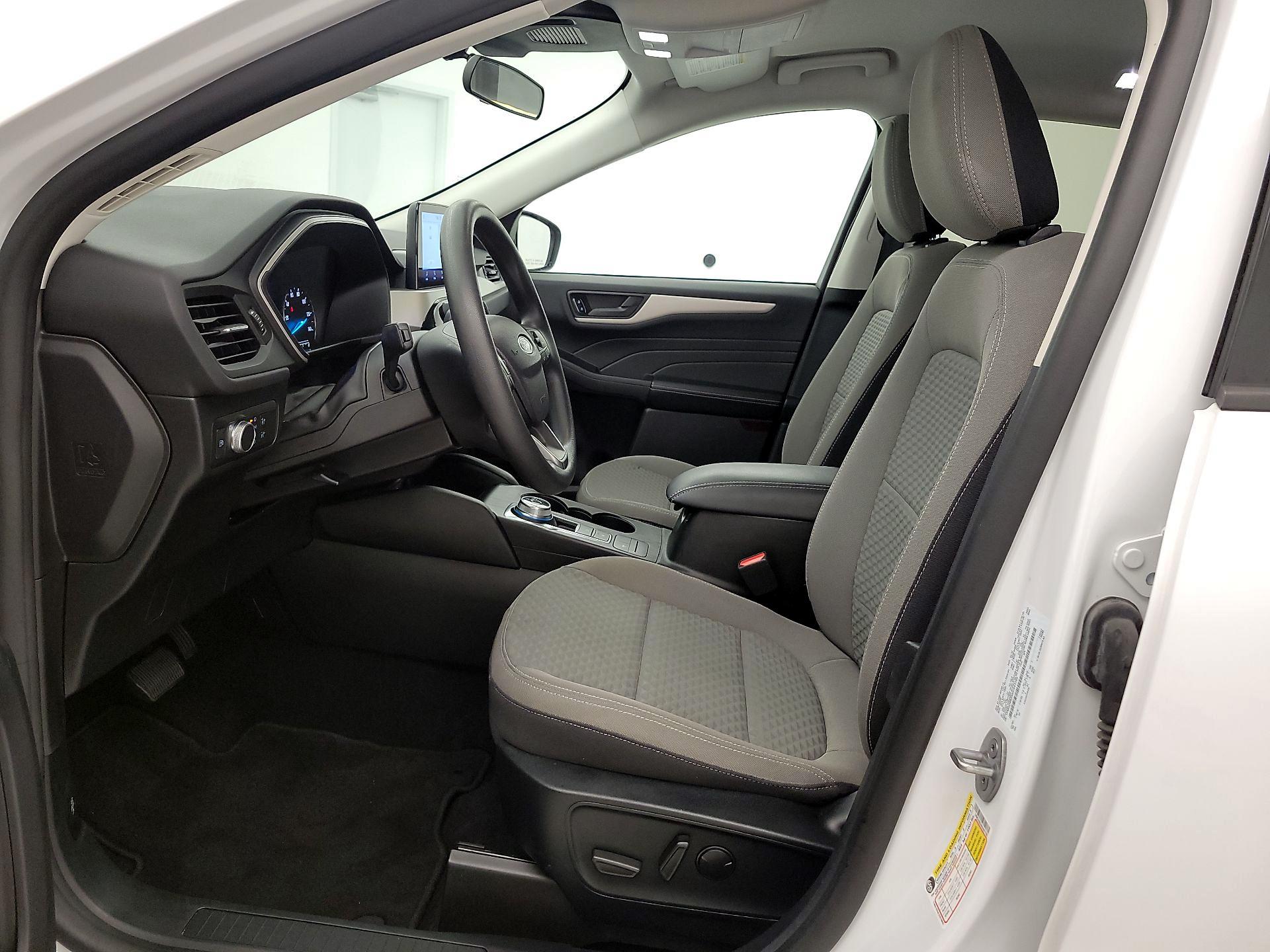 Thumbnail: 2022 Ford Escape - 11