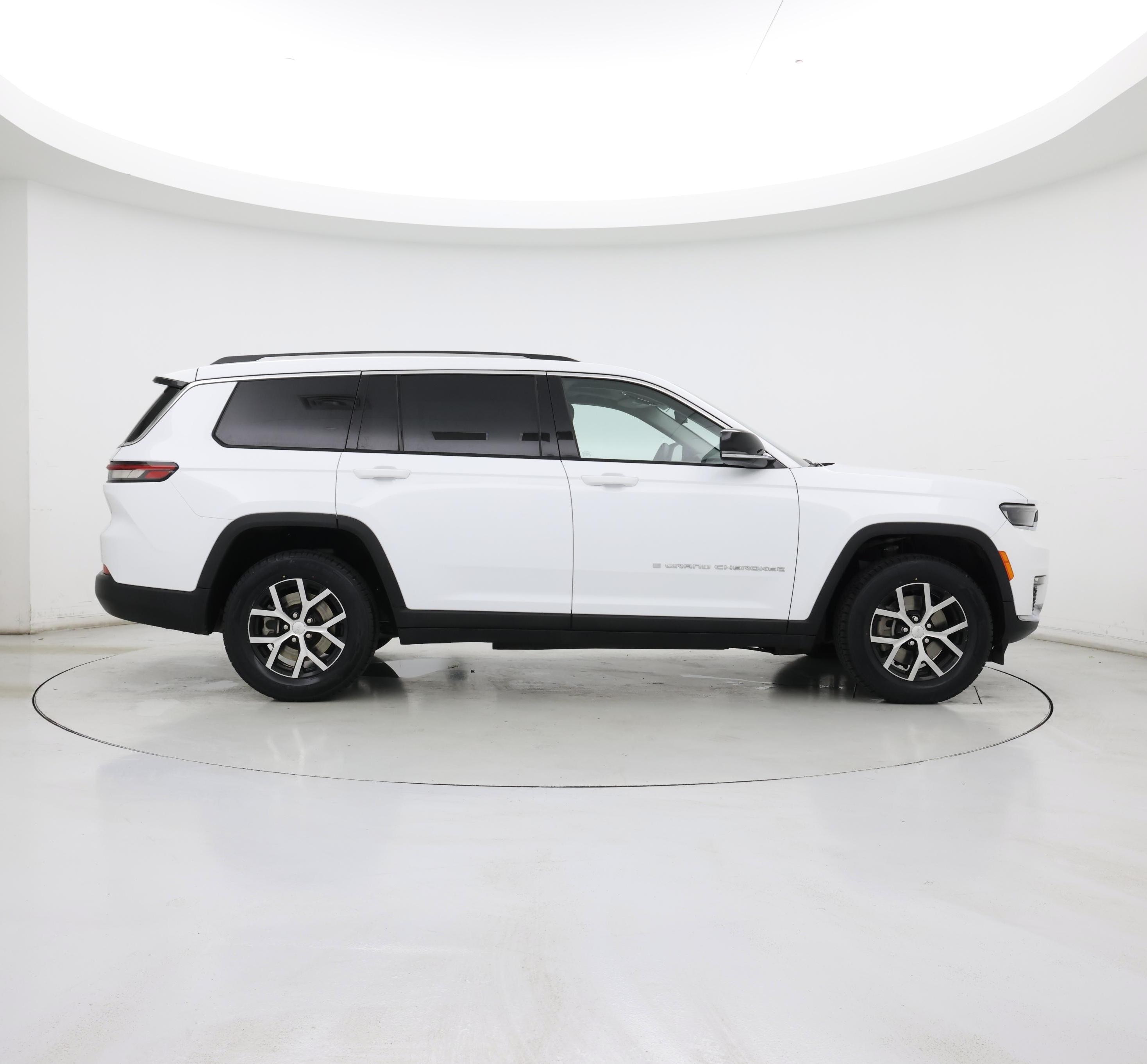 Thumbnail: 2023 Jeep Grand Cherokee L - 7
