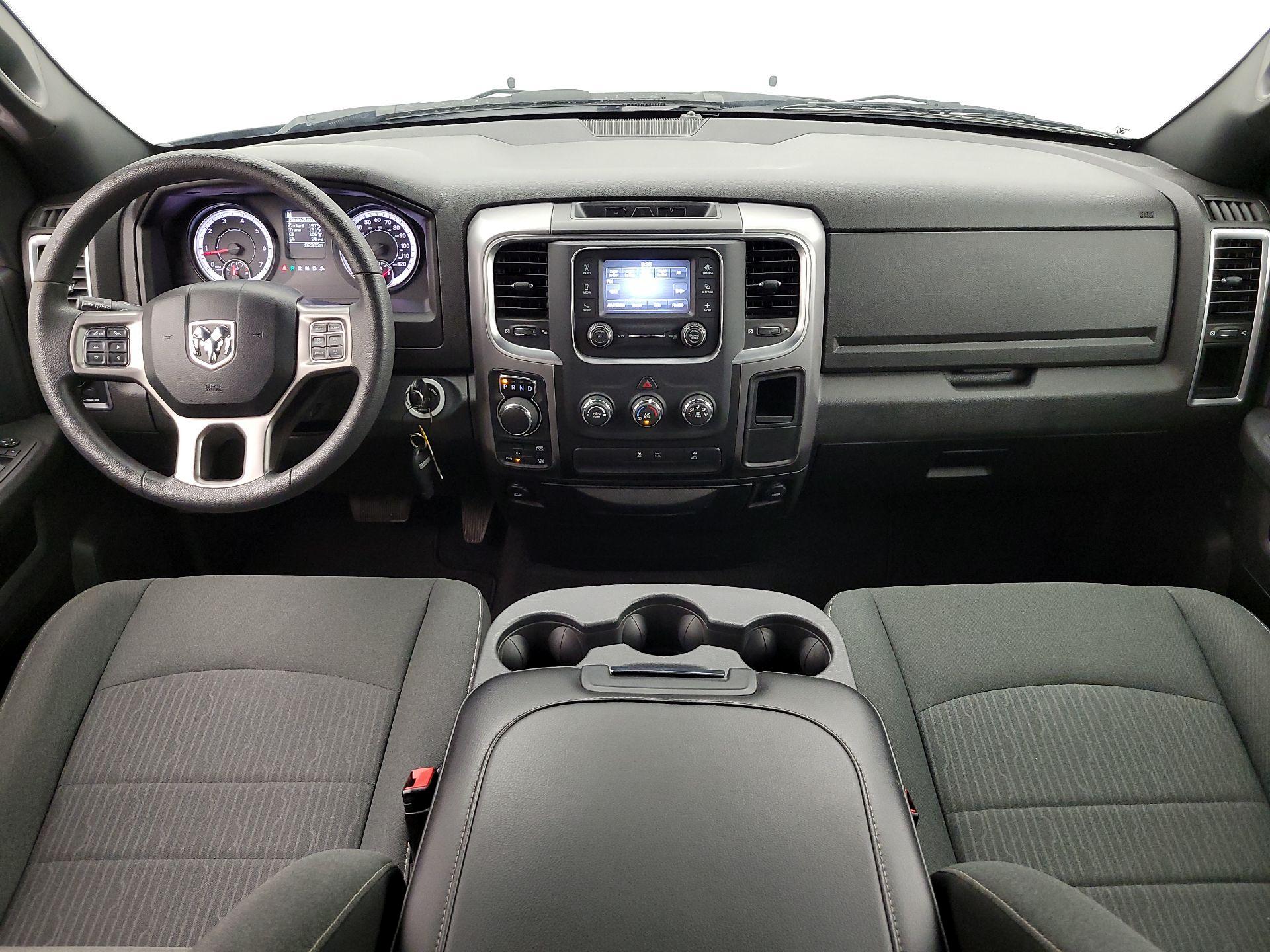 Thumbnail: 2022 RAM 1500 Classic - 10