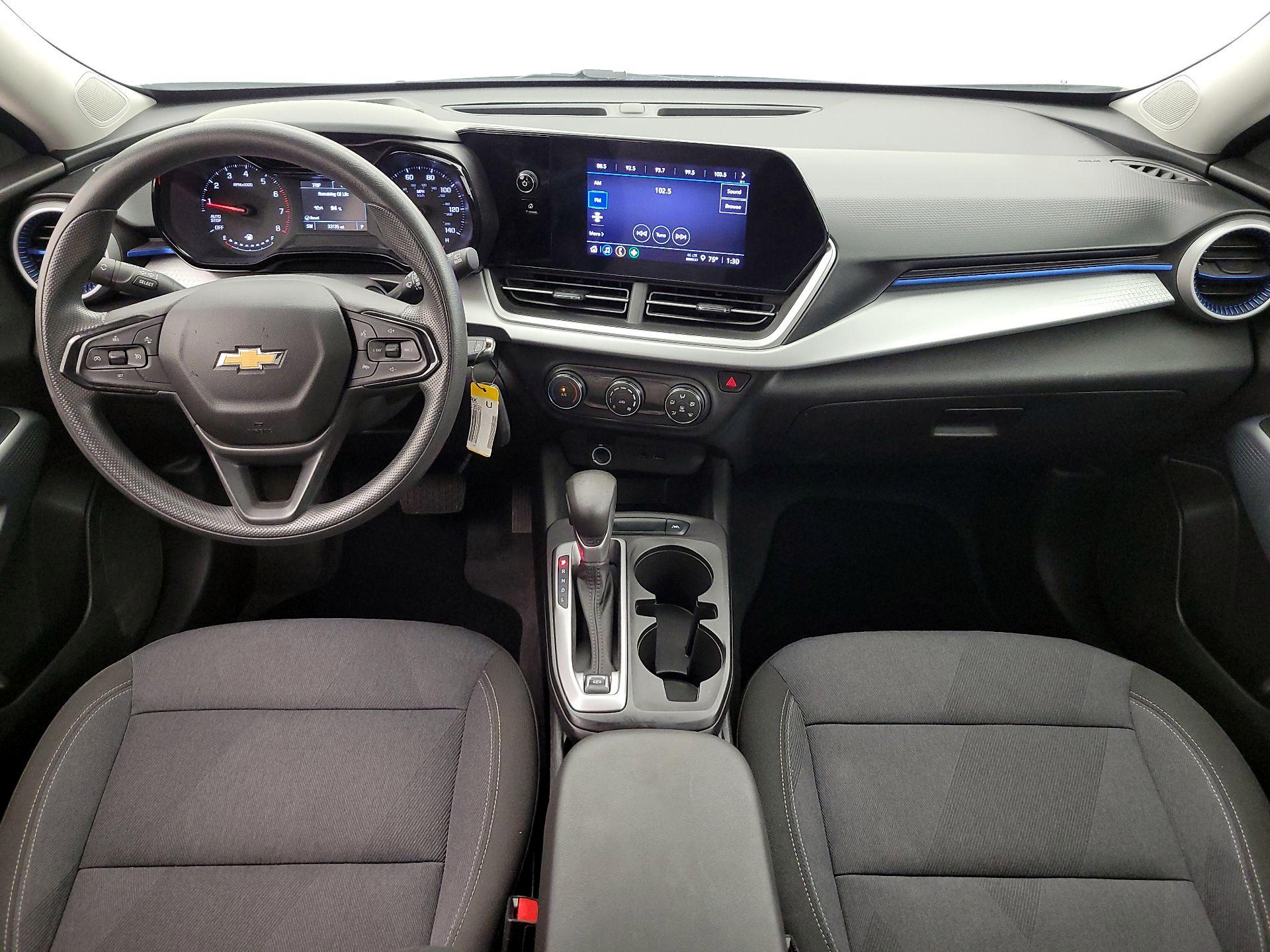 Thumbnail: 2024 Chevrolet Trax - 9