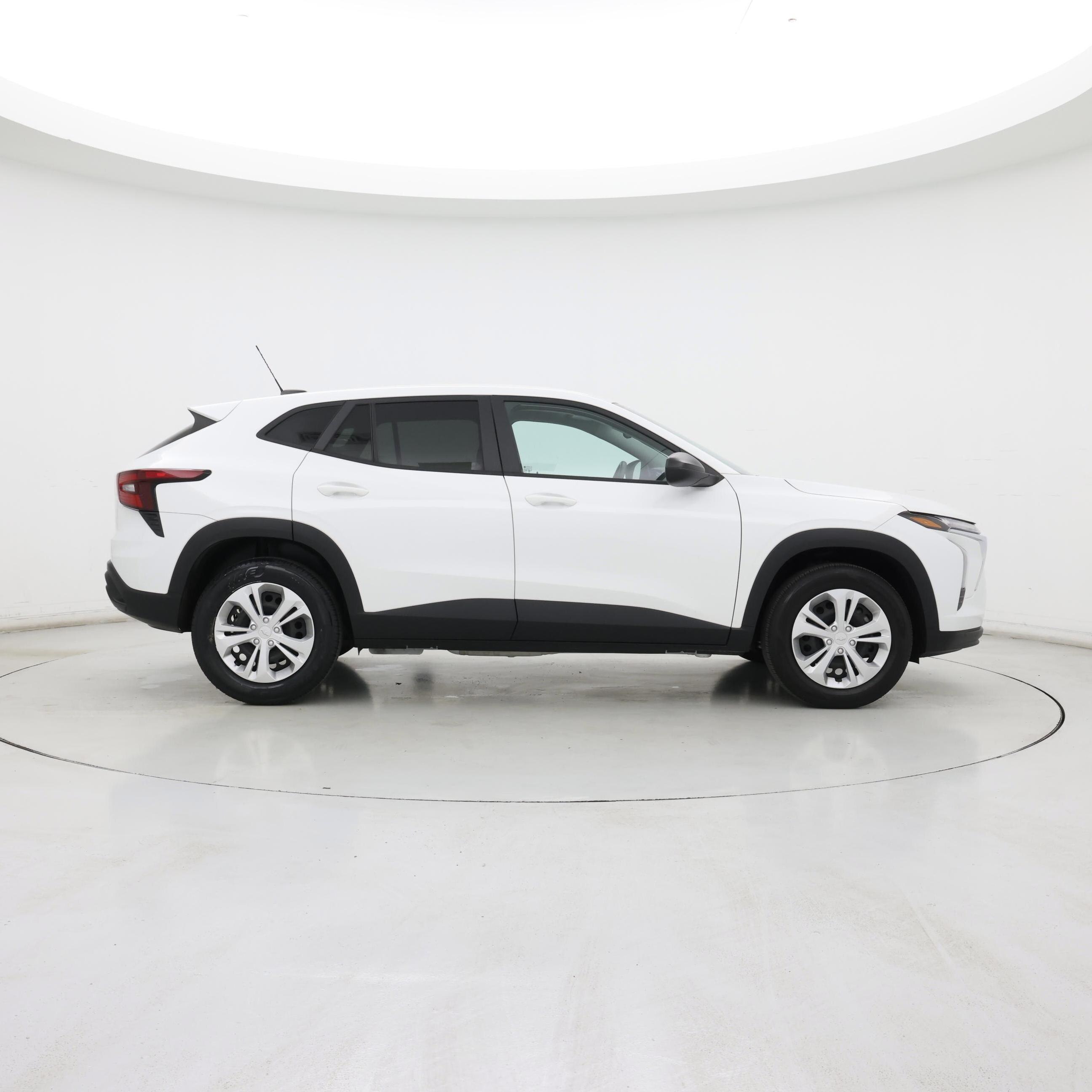 Thumbnail: 2024 Chevrolet Trax - 7