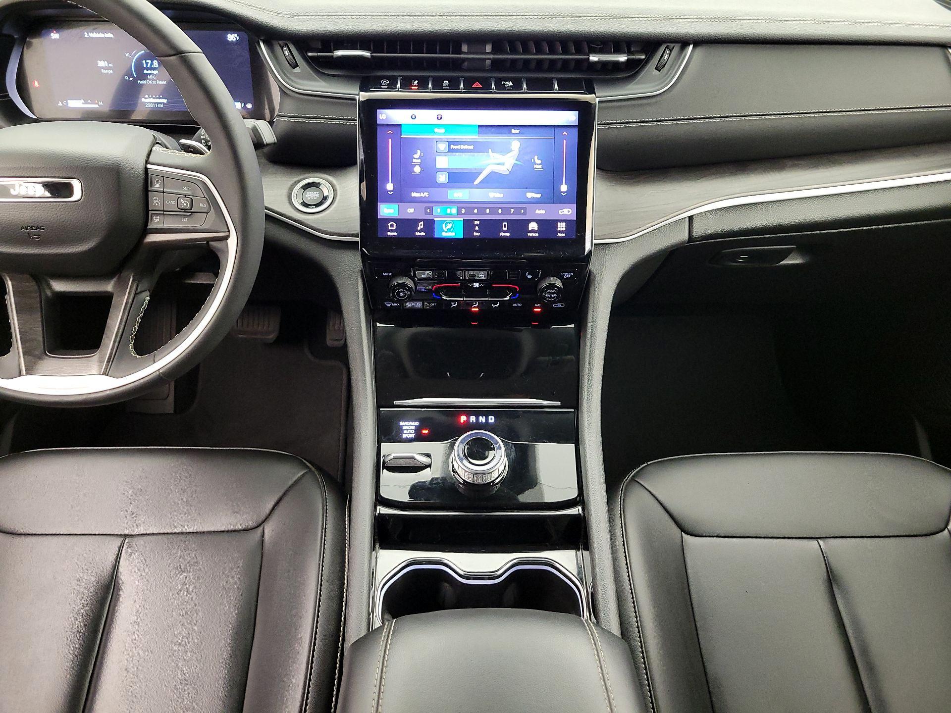 Thumbnail: 2023 Jeep Grand Cherokee L - 18