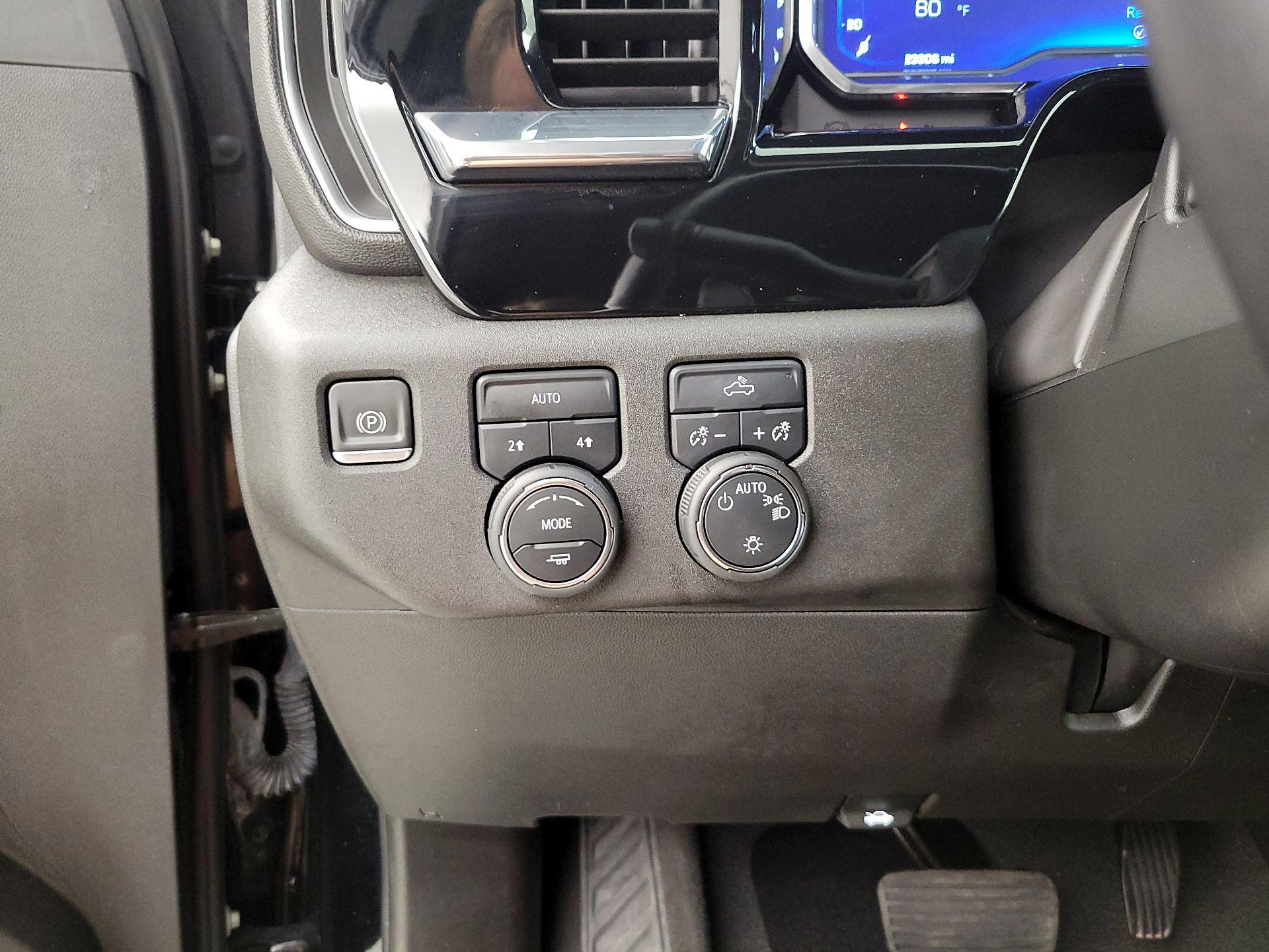Thumbnail: 2023 Chevrolet Silverado 1500 - 13