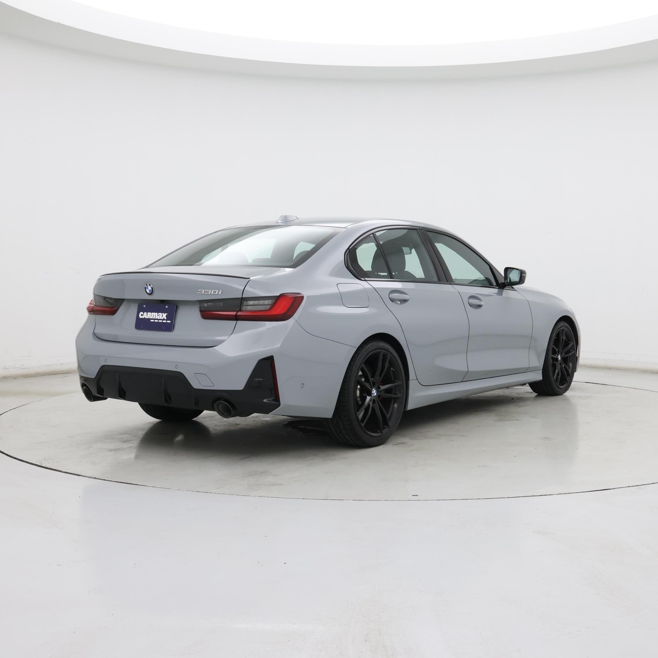 Thumbnail: 2024 BMW 3 Series - 8