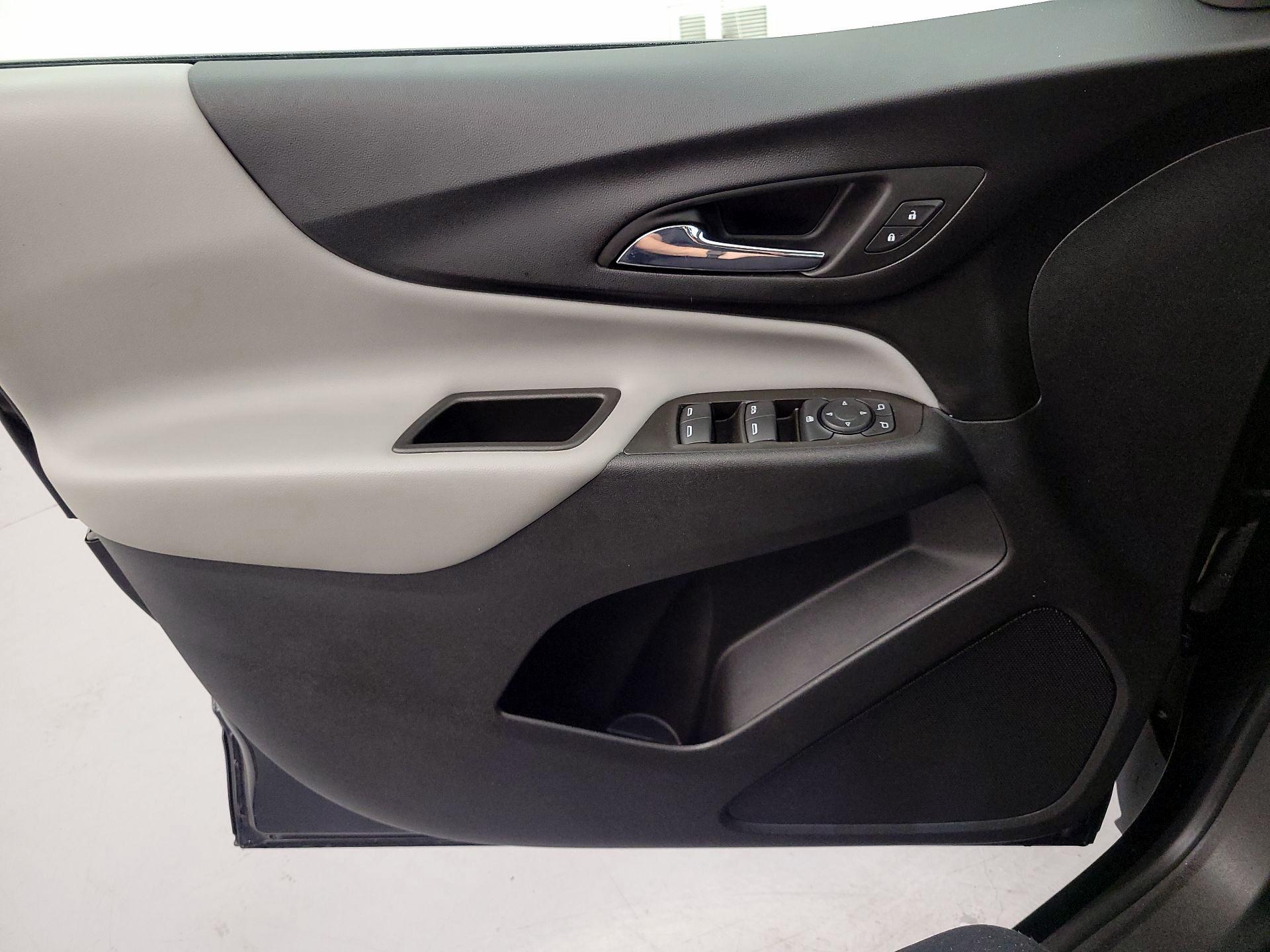 Thumbnail: 2023 Chevrolet Equinox - 12