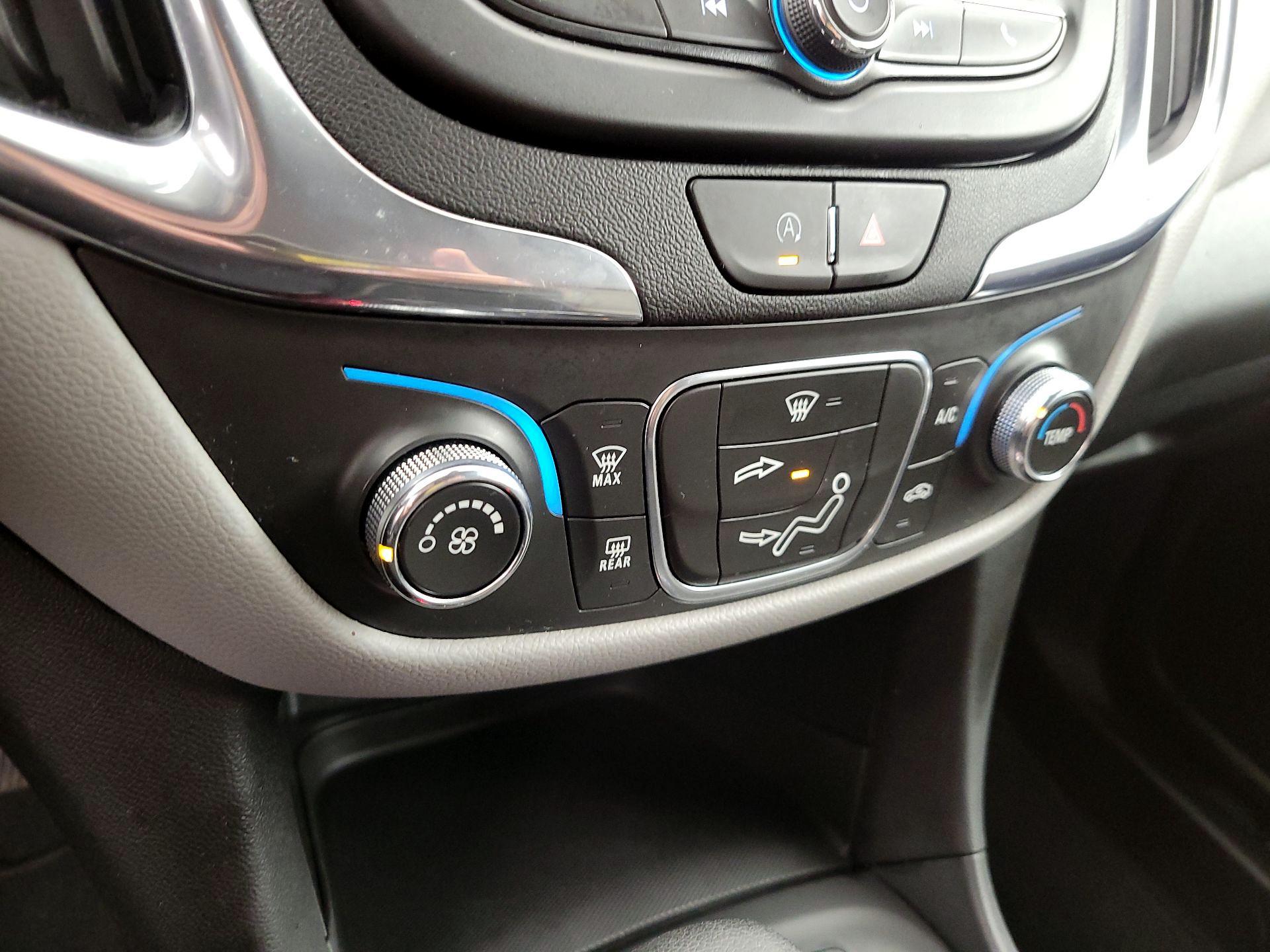 Thumbnail: 2023 Chevrolet Equinox - 16