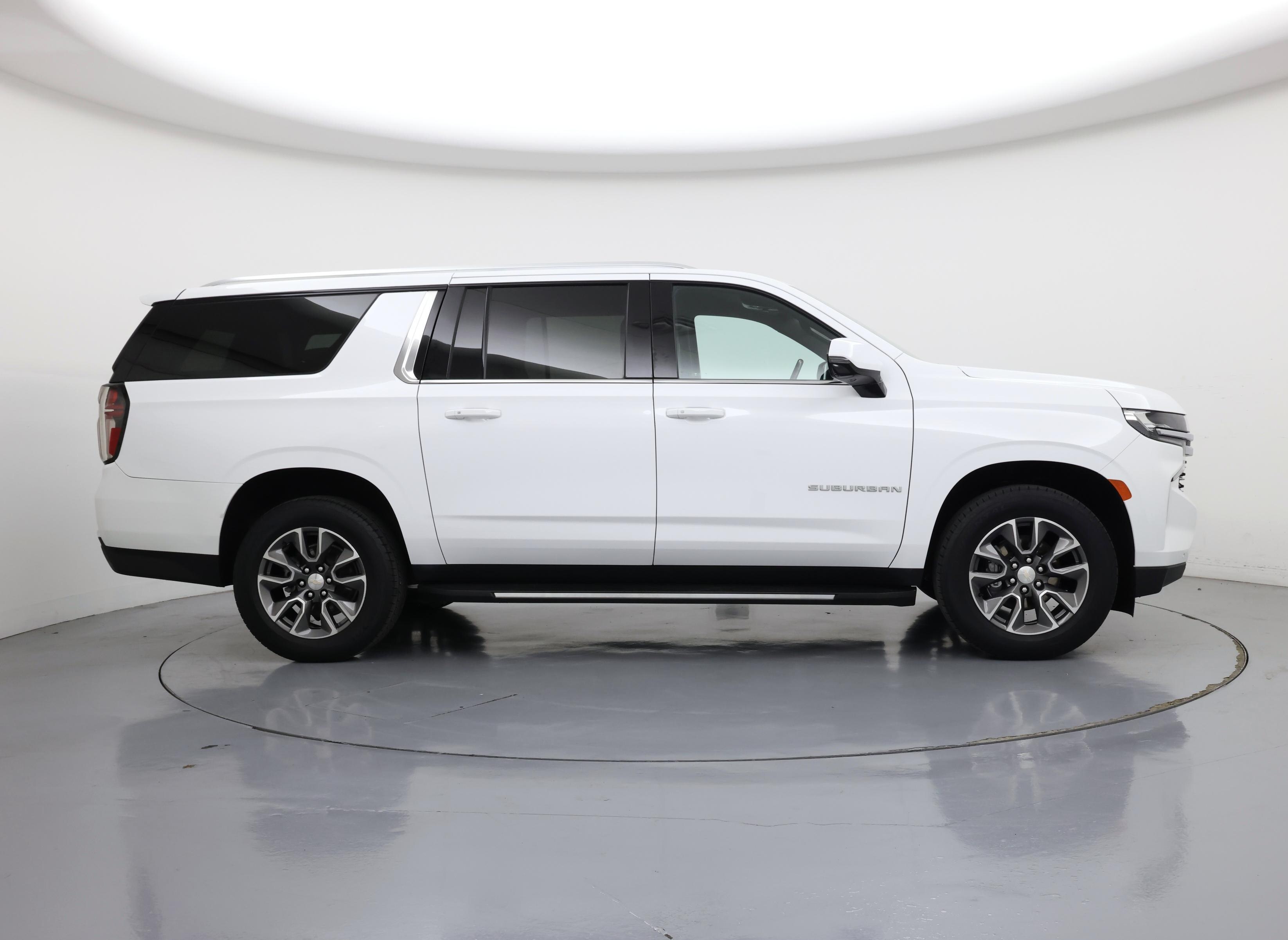 Thumbnail: 2022 Chevrolet Suburban - 7